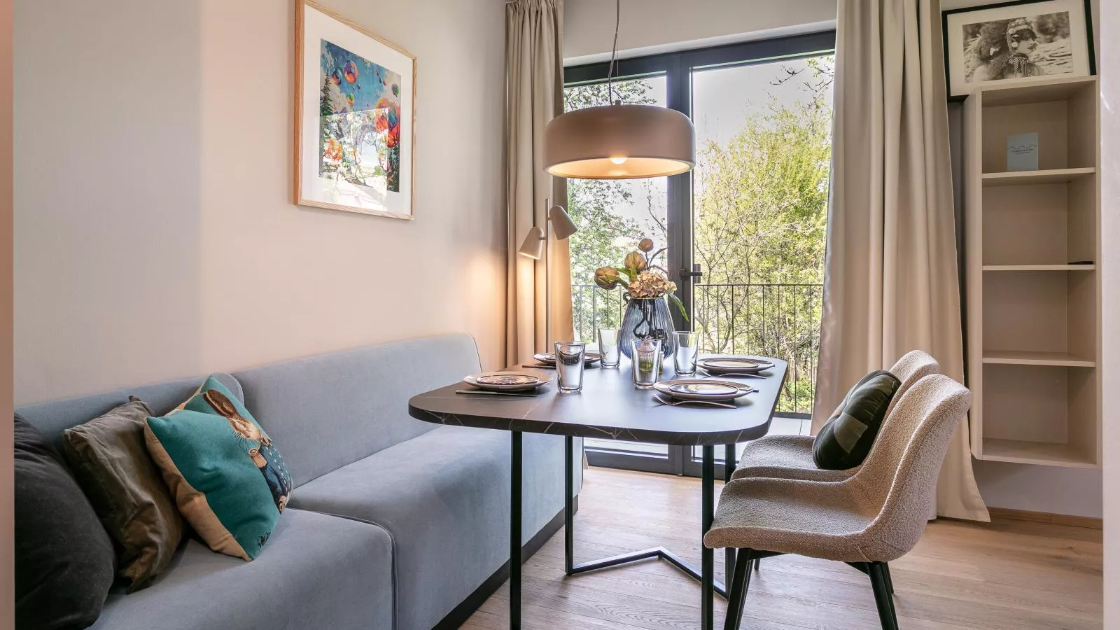 Lukasfeld 9 Top Franz-Dining room