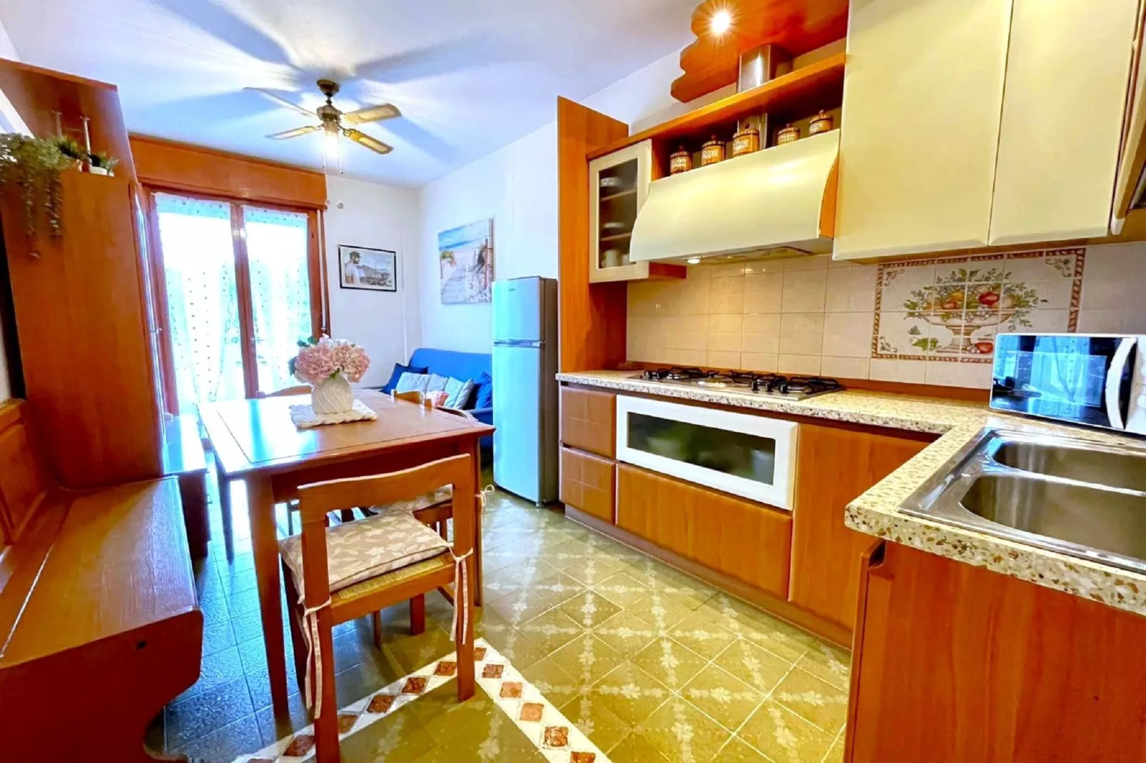 Livenza 9-Kitchen