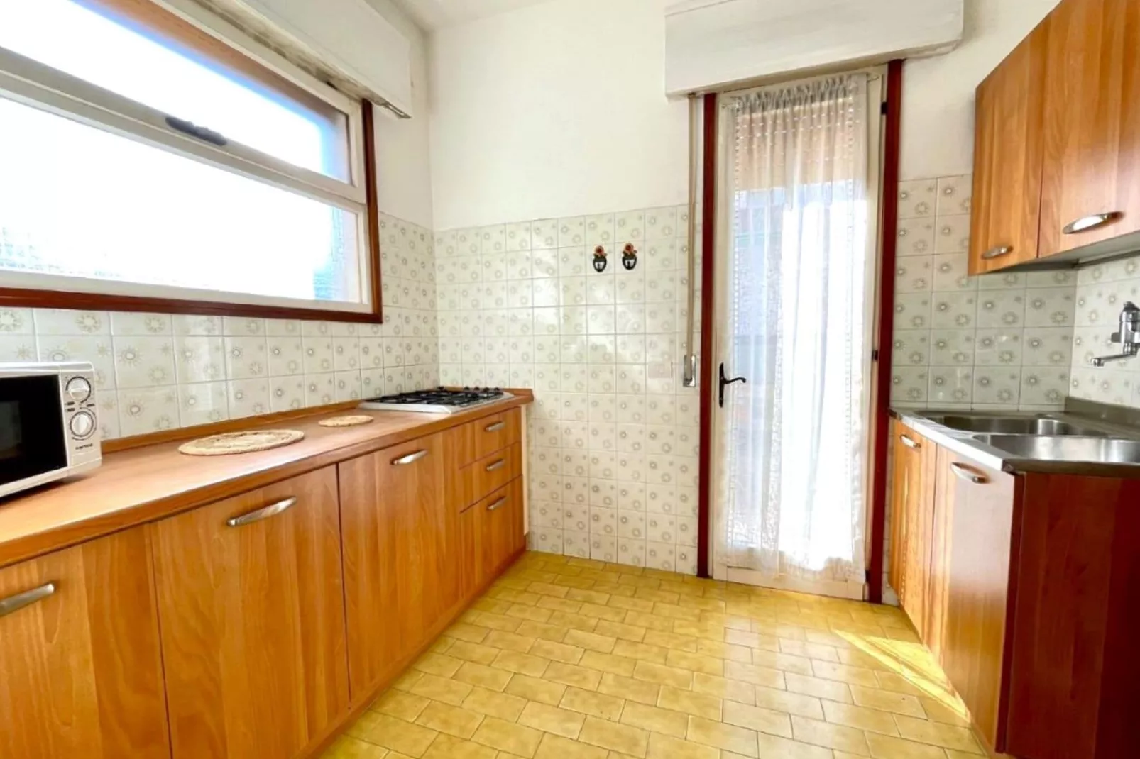 VILLA FABIENNE 26-Kitchen