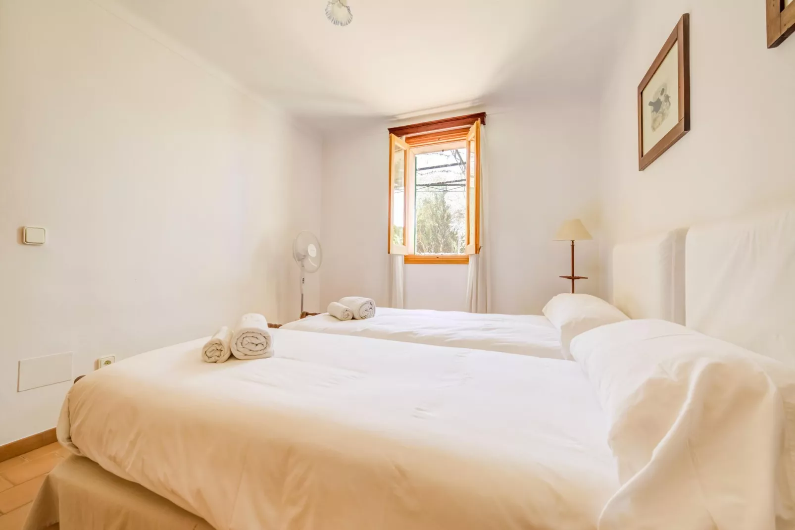 Casa del Pagès-Bedroom
