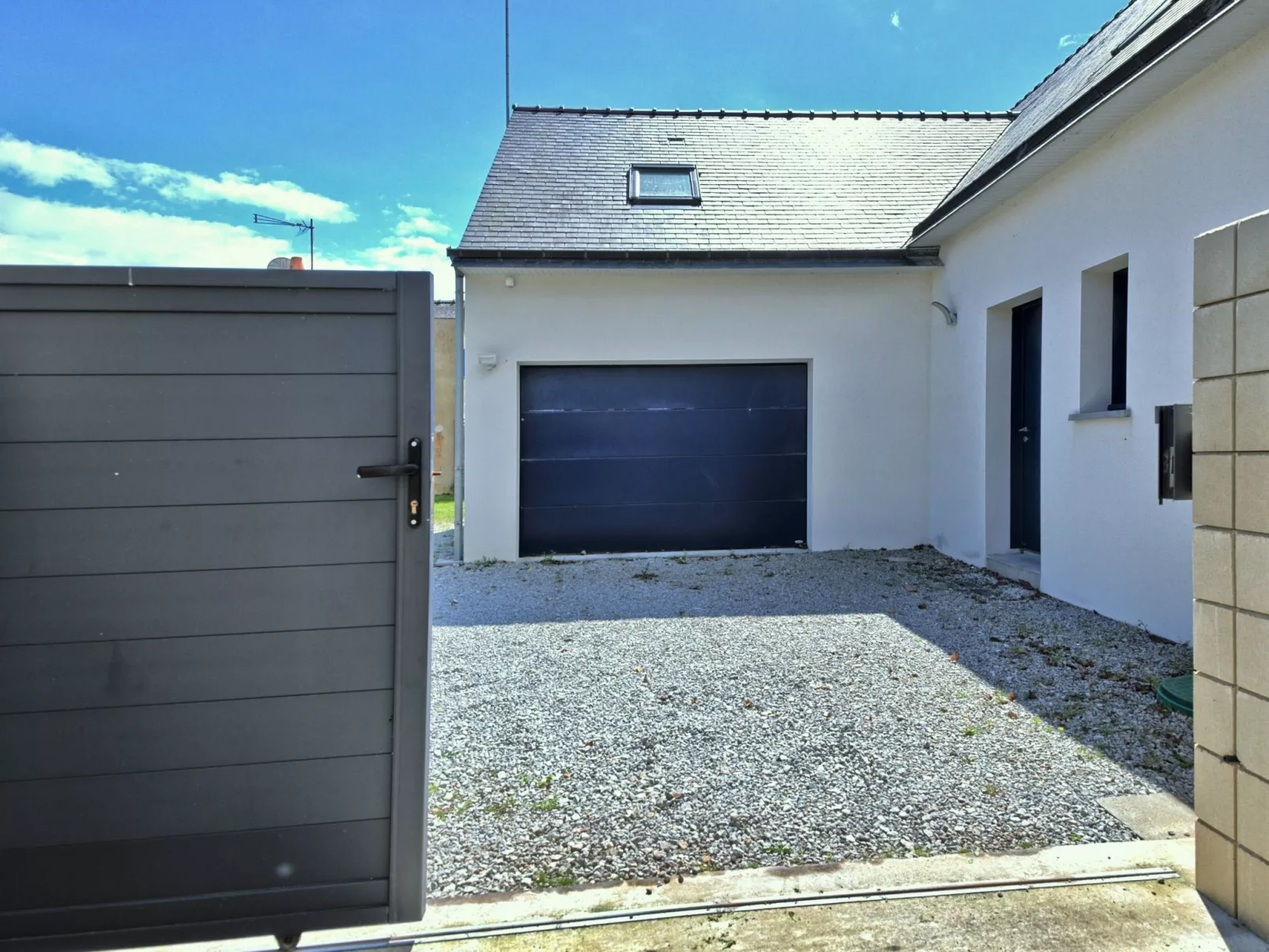 Villa Ker Anna-Draußen