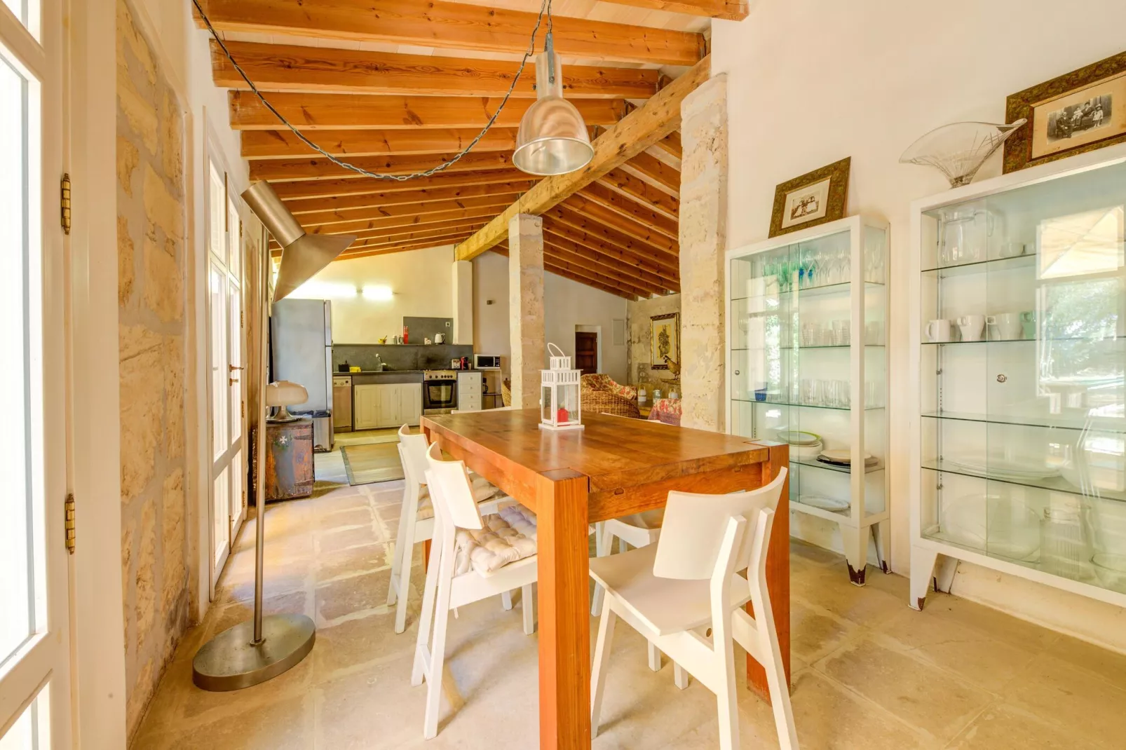 El Taller-Dining room