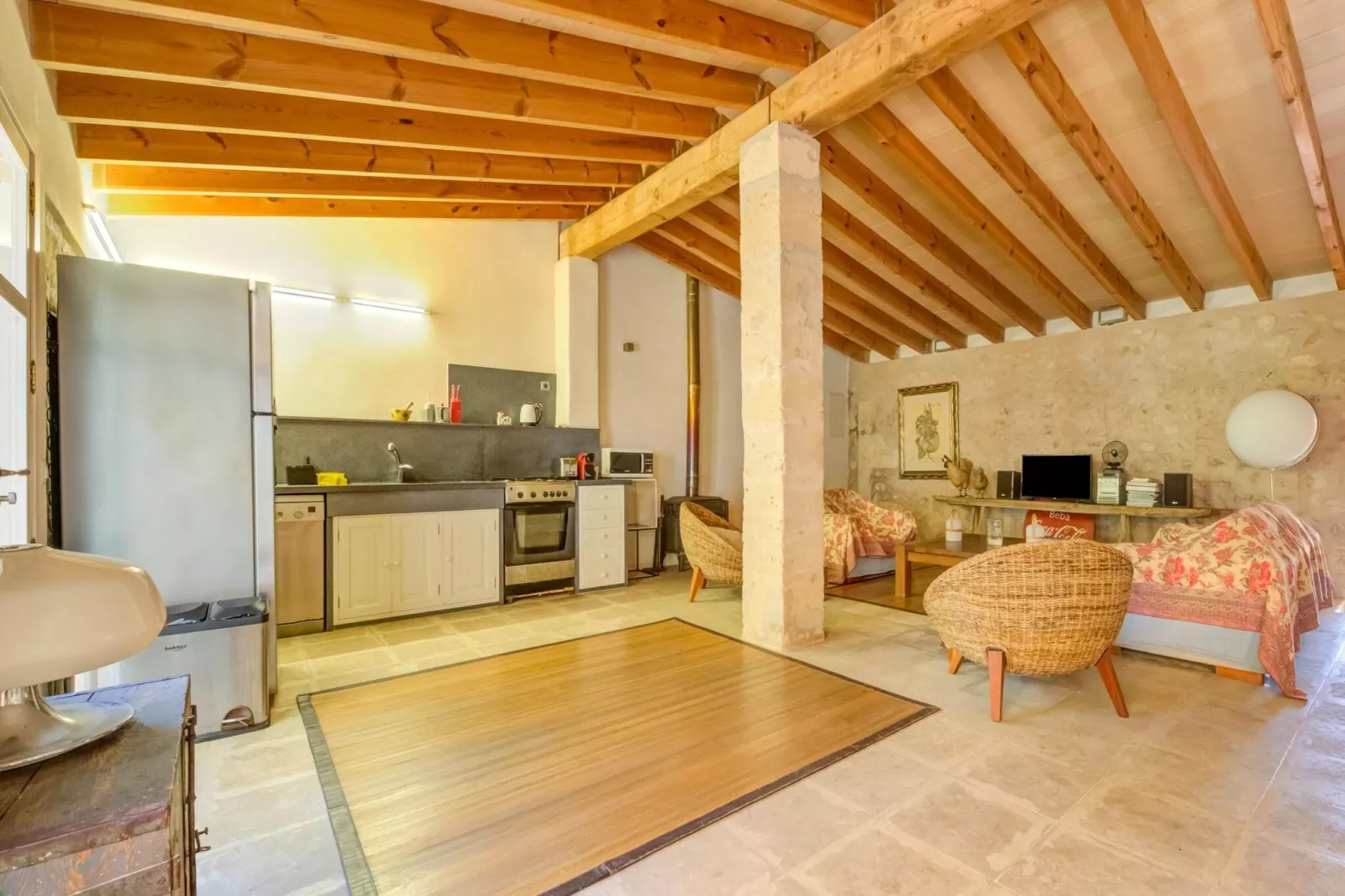 El Taller-Kitchen