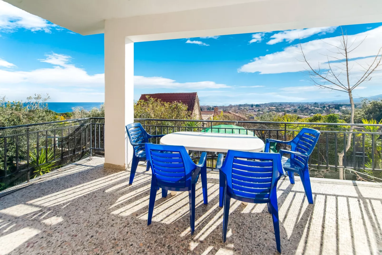 Bungalow with ocean view-Balcon-terrasse