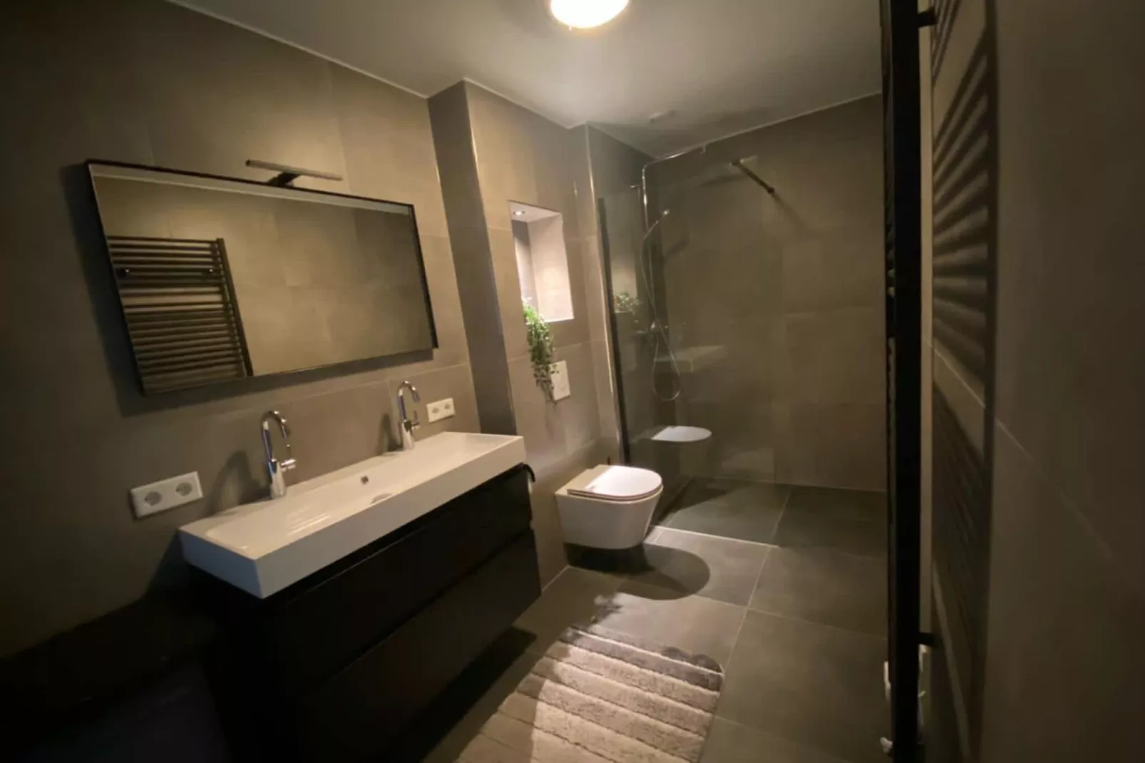 Unterniesemühle-Bathroom