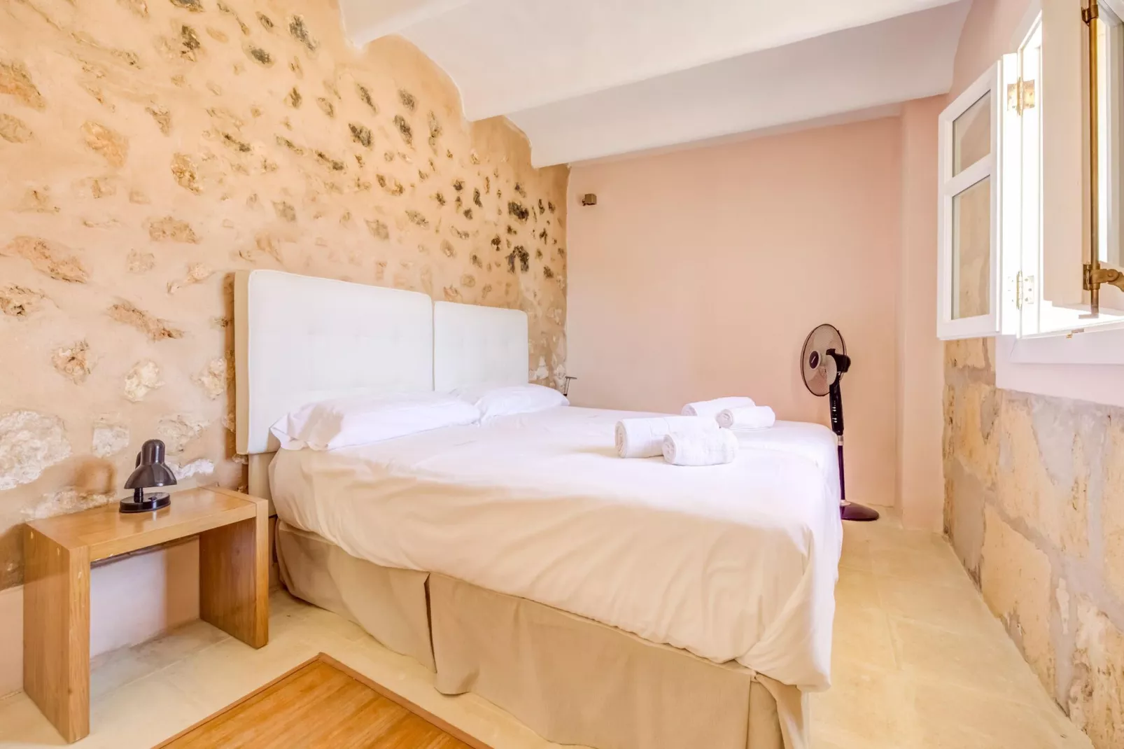 El Taller-Bedroom