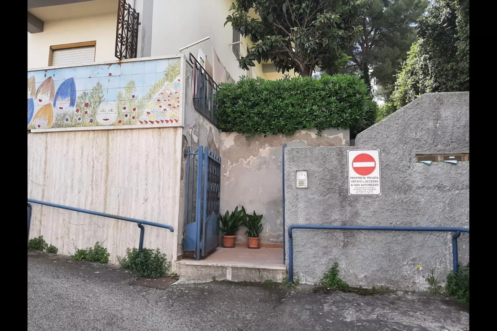 Casa dei Pargoli-Exterior summer
