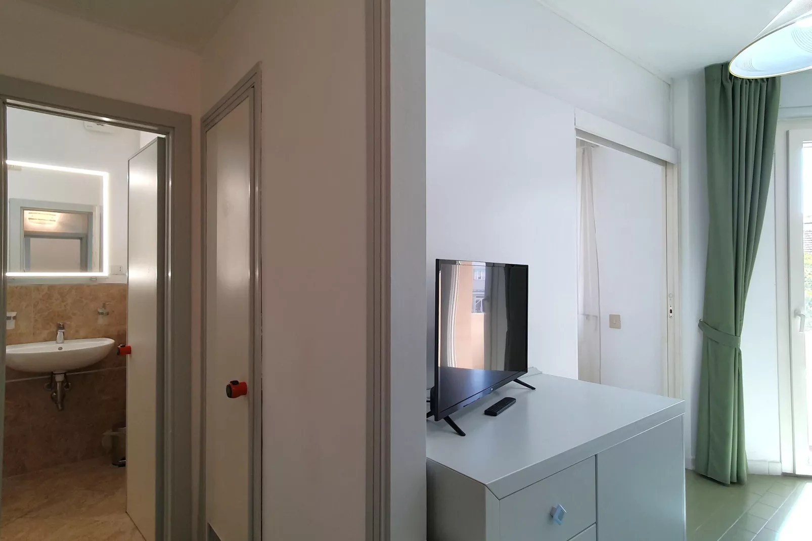 Mono-Badezimmer