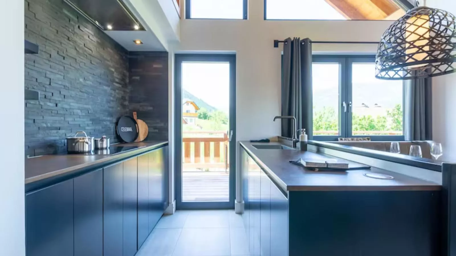 Alpinn Wellness 1-Kitchen