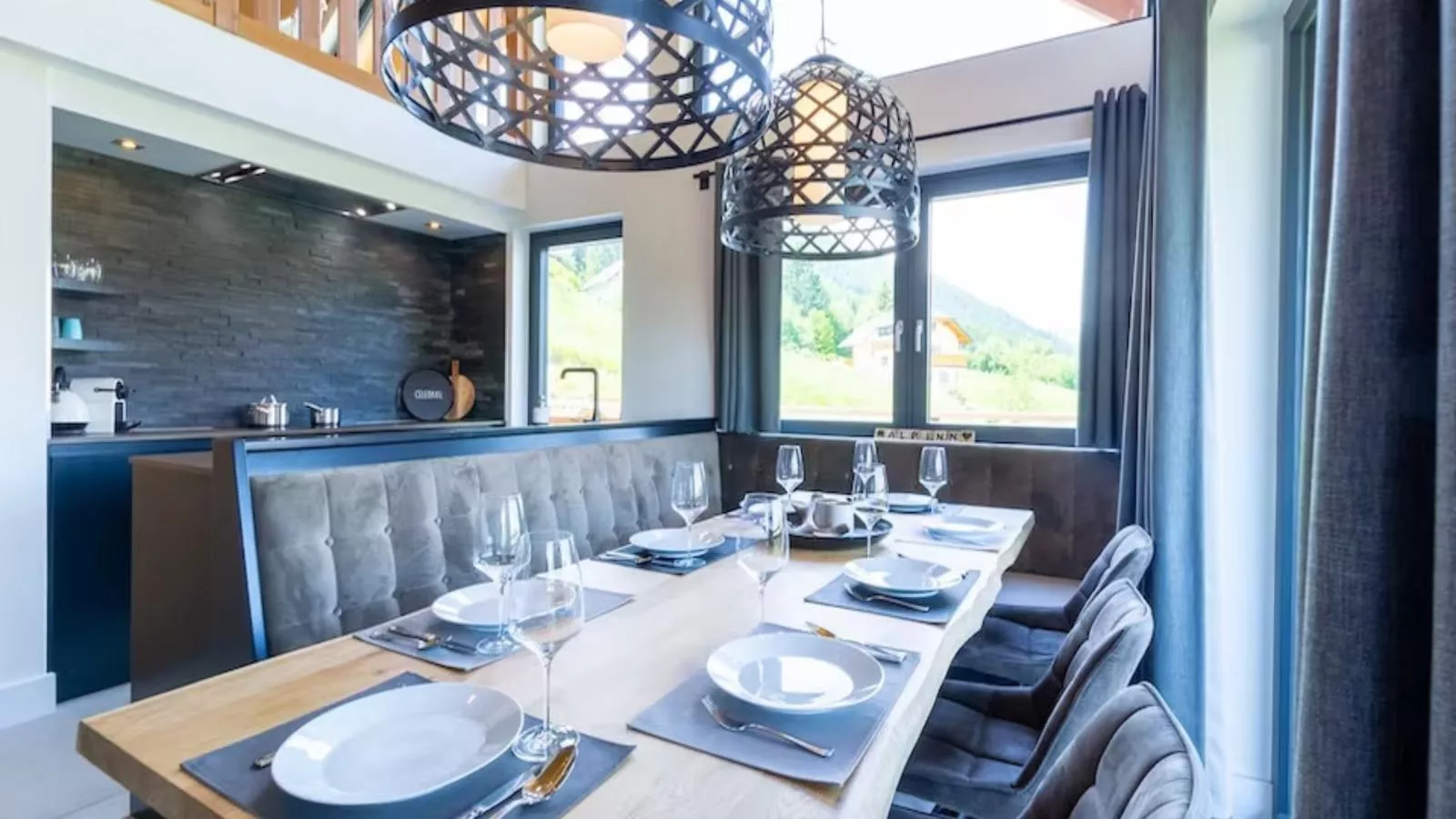 Alpinn Wellness 1-Dining room