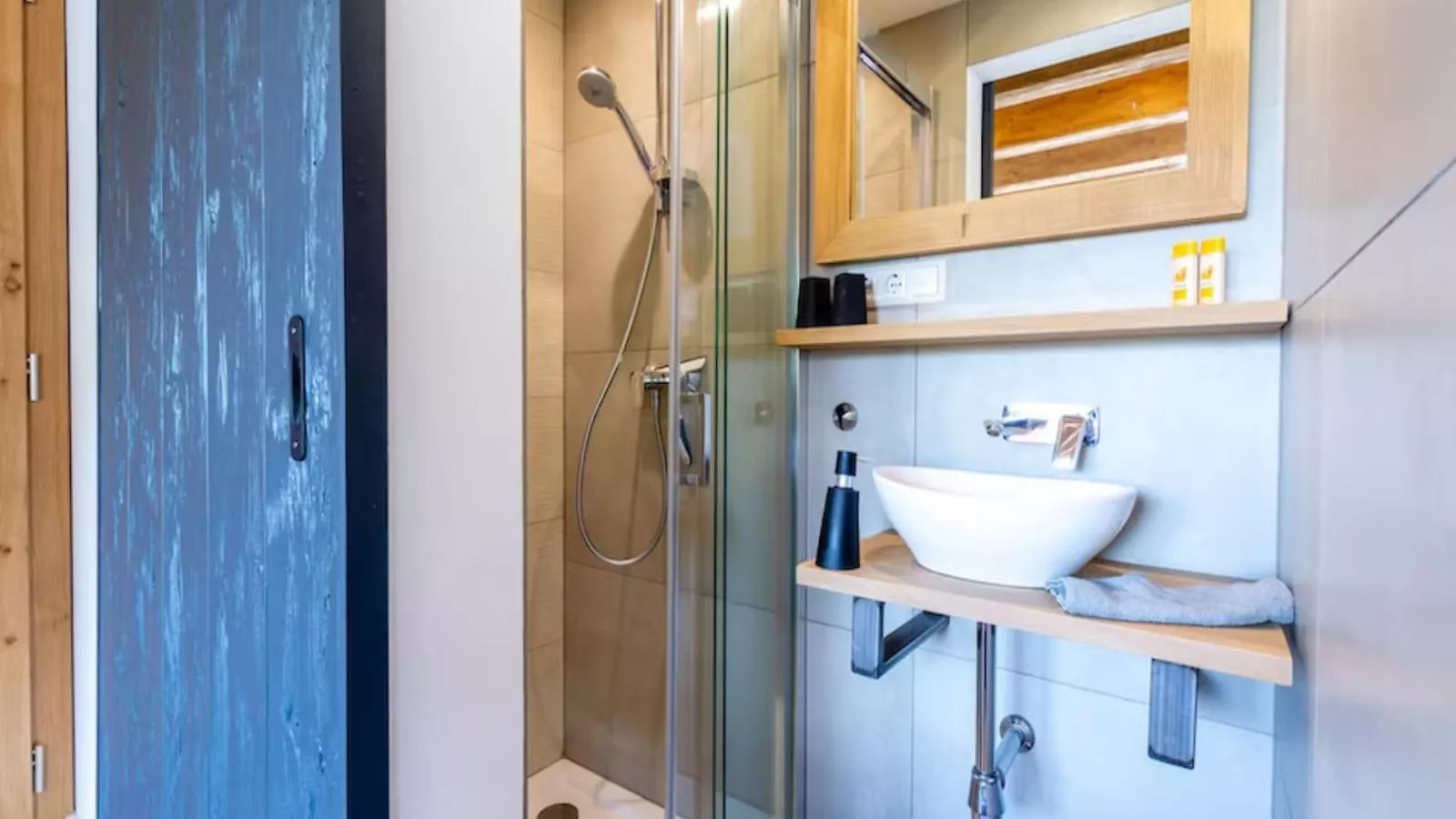 Alpinn Wellness 1-Bathroom