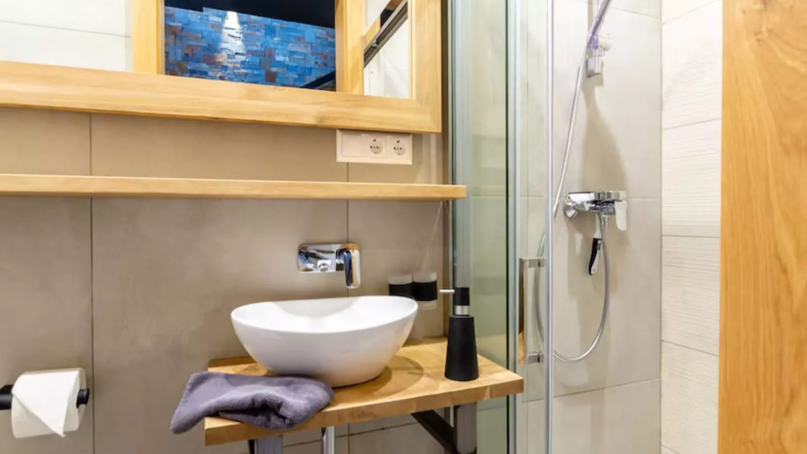 Alpinn Wellness 1-Bathroom