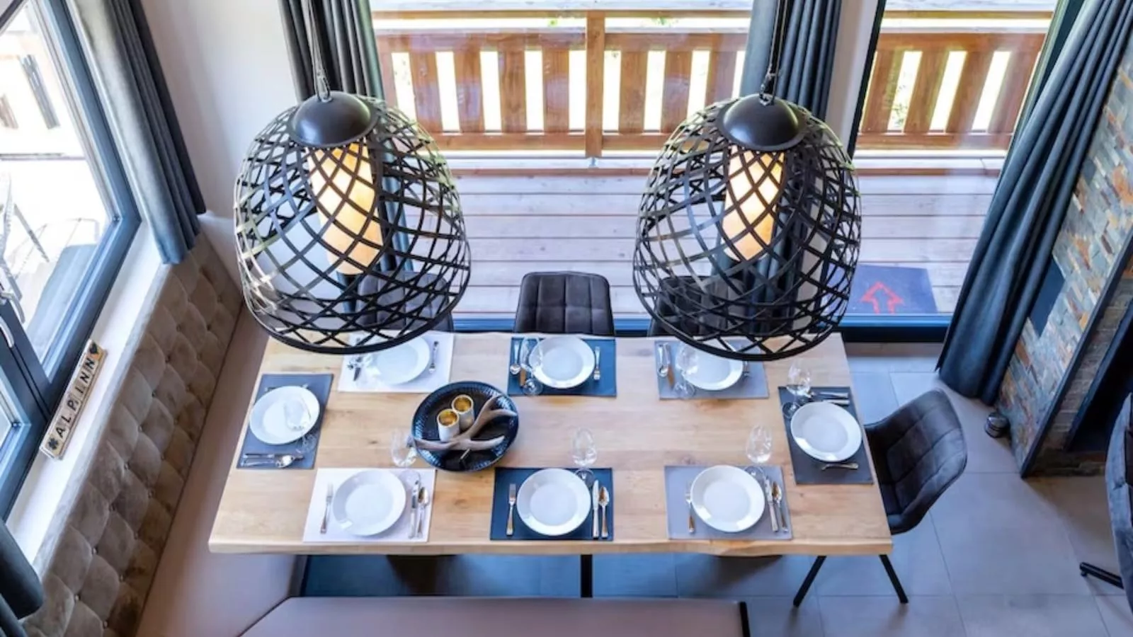 Alpinn Wellness 1-Dining room