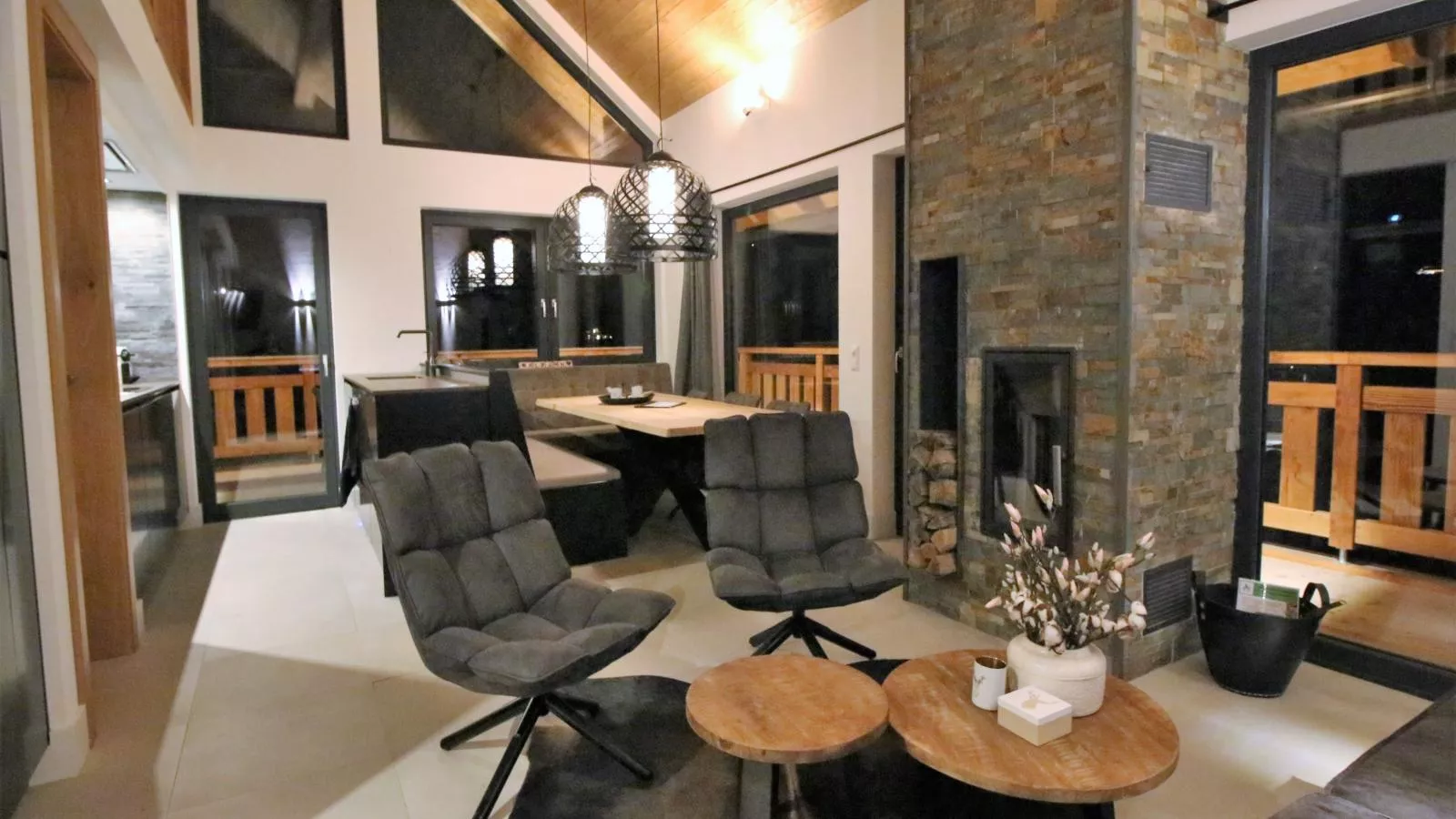 Alpinn Wellness 1-Living room