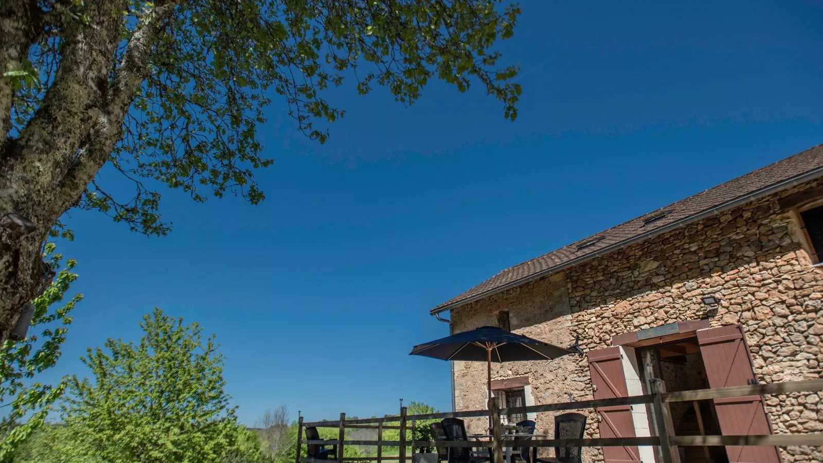 Le Tourel-Exterior summer