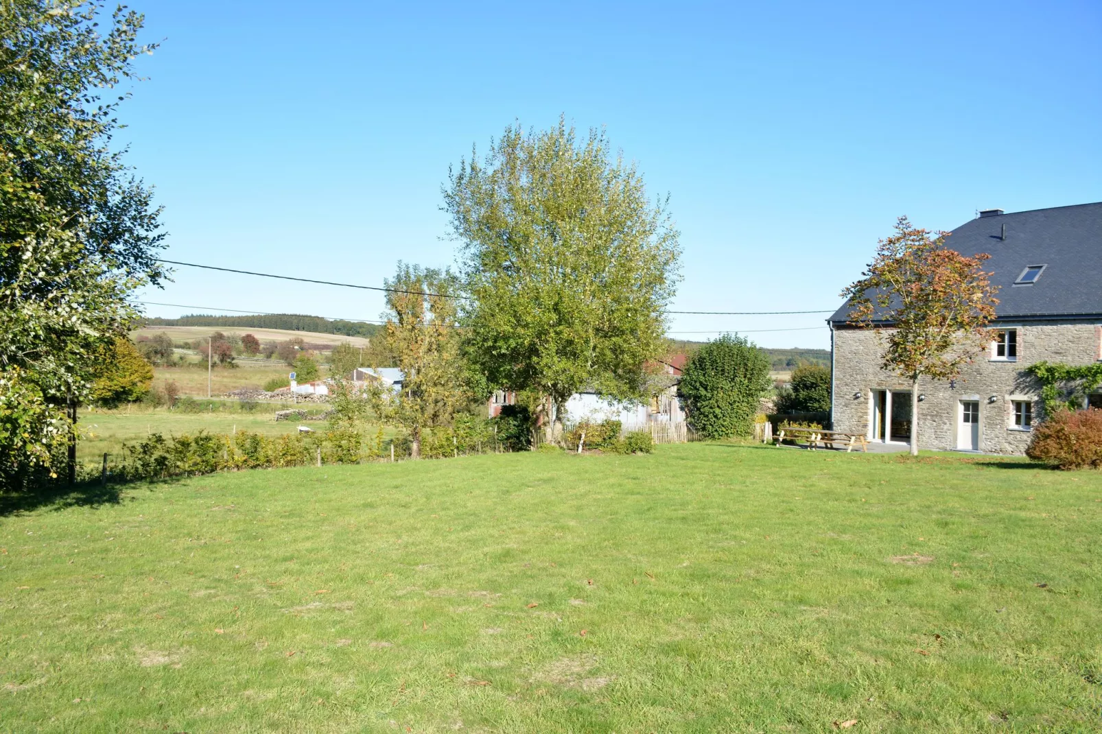 Le Gîte du Petit Culot-Gärten Sommer