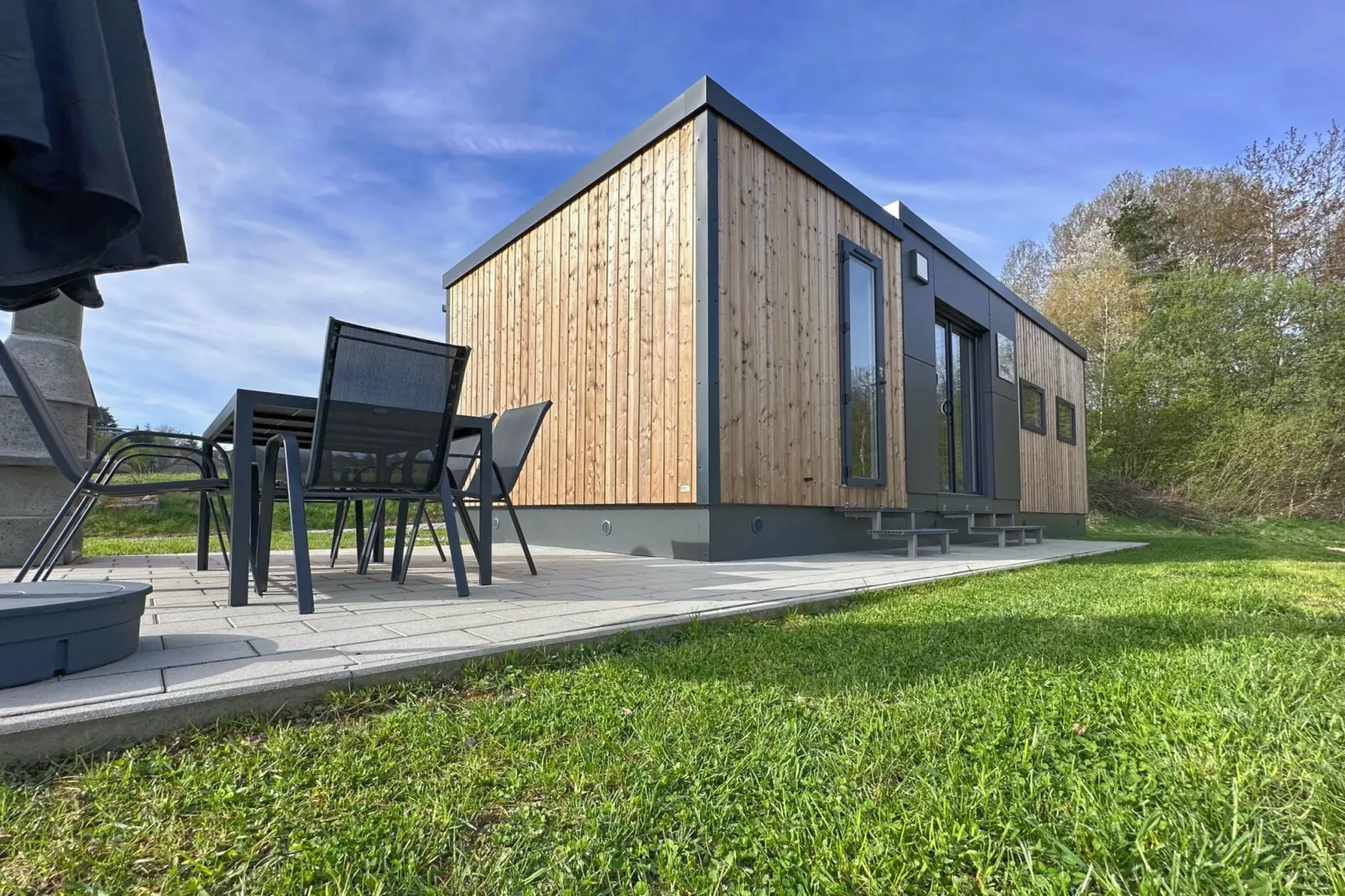 FERIENDORF SEEBLICK - Tiny Chalet am Eixendorfer See-Außenbereich Sommer