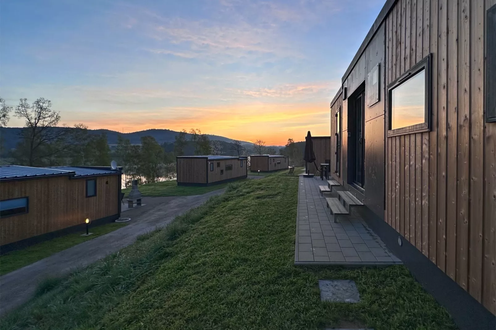 FERIENDORF SEEBLICK - Tiny Chalet am Eixendorfer See-Aussicht Sommer
