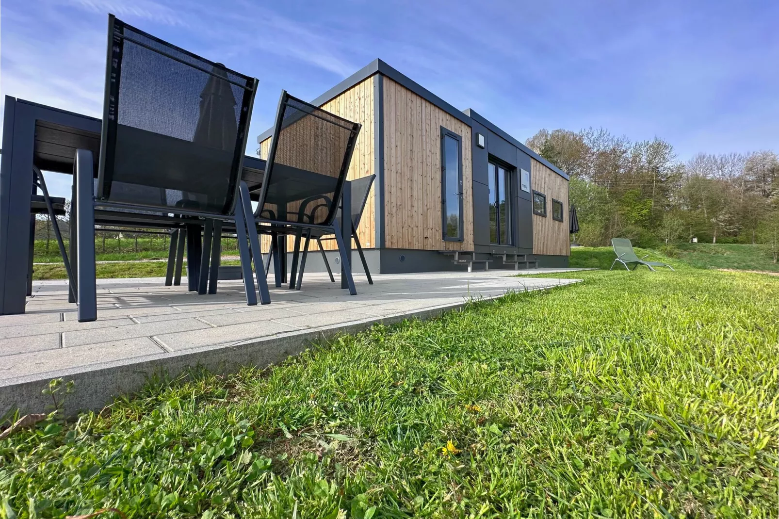 FERIENDORF SEEBLICK - Tiny Chalet am Eixendorfer See-Exterior summer