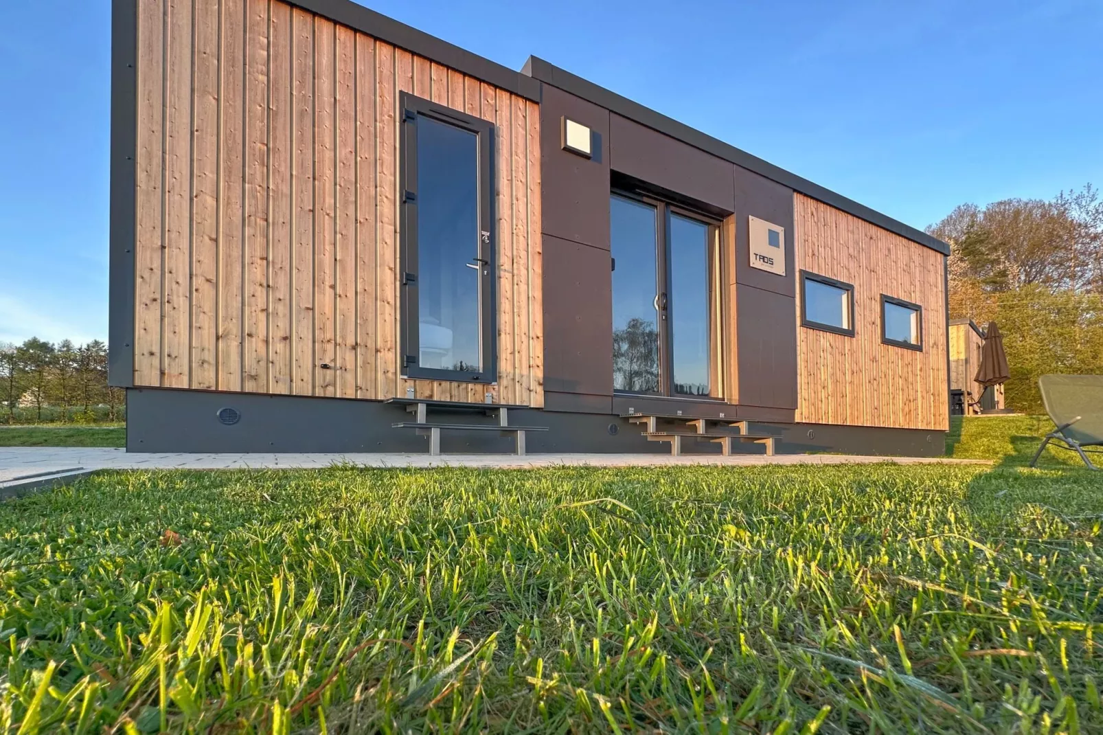 FERIENDORF SEEBLICK - Tiny Chalet am Eixendorfer See-Exterior summer