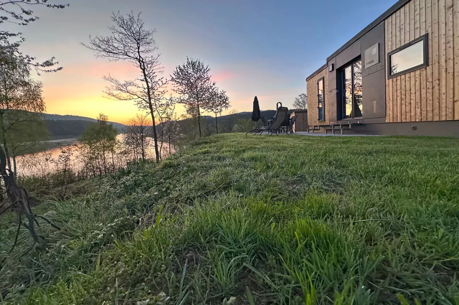 FERIENDORF SEEBLICK - Tiny Chalet am Eixendorfer See-Aussicht Sommer