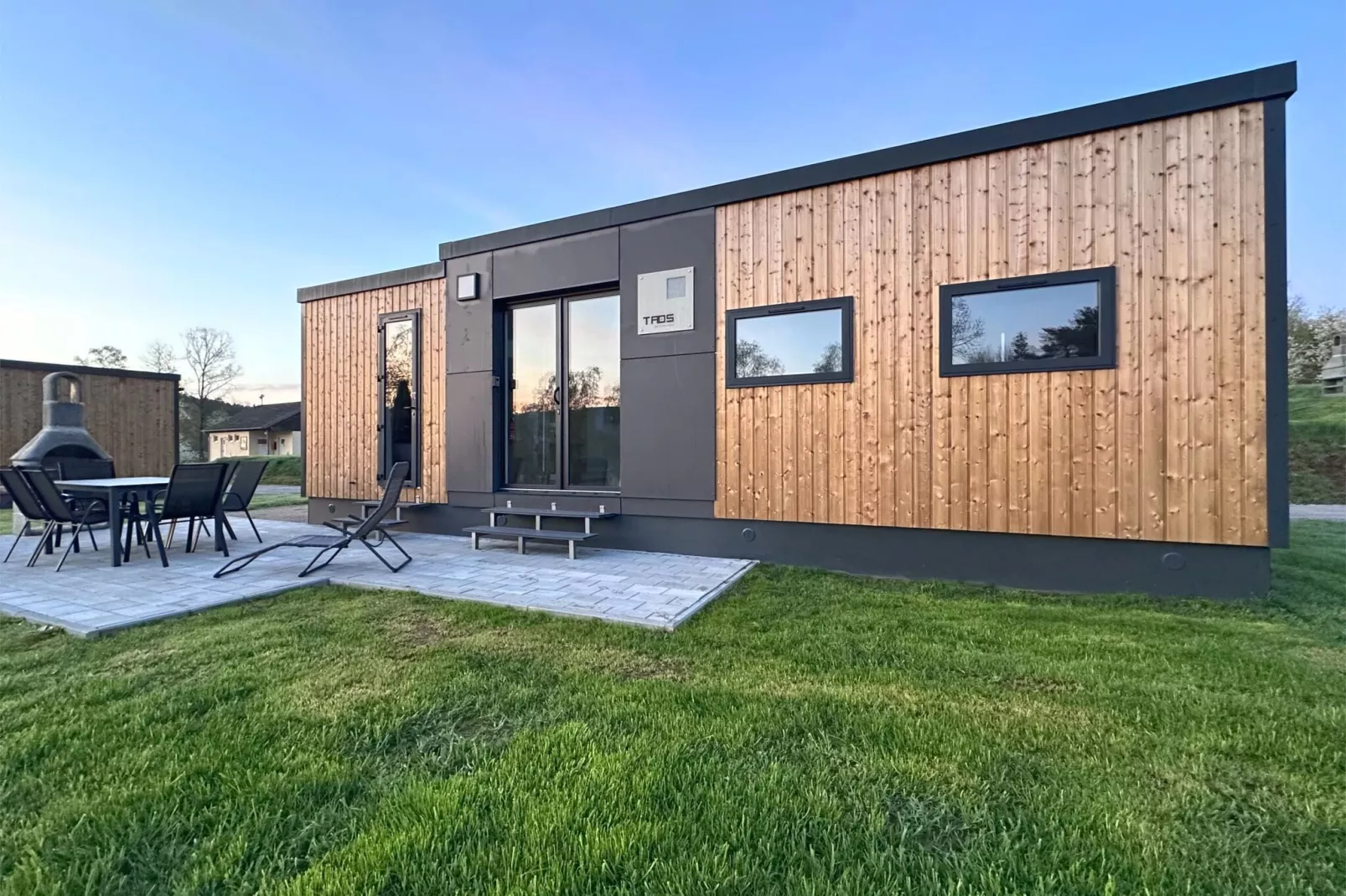 FERIENDORF SEEBLICK - Tiny Chalet am Eixendorfer See-Außenbereich Sommer