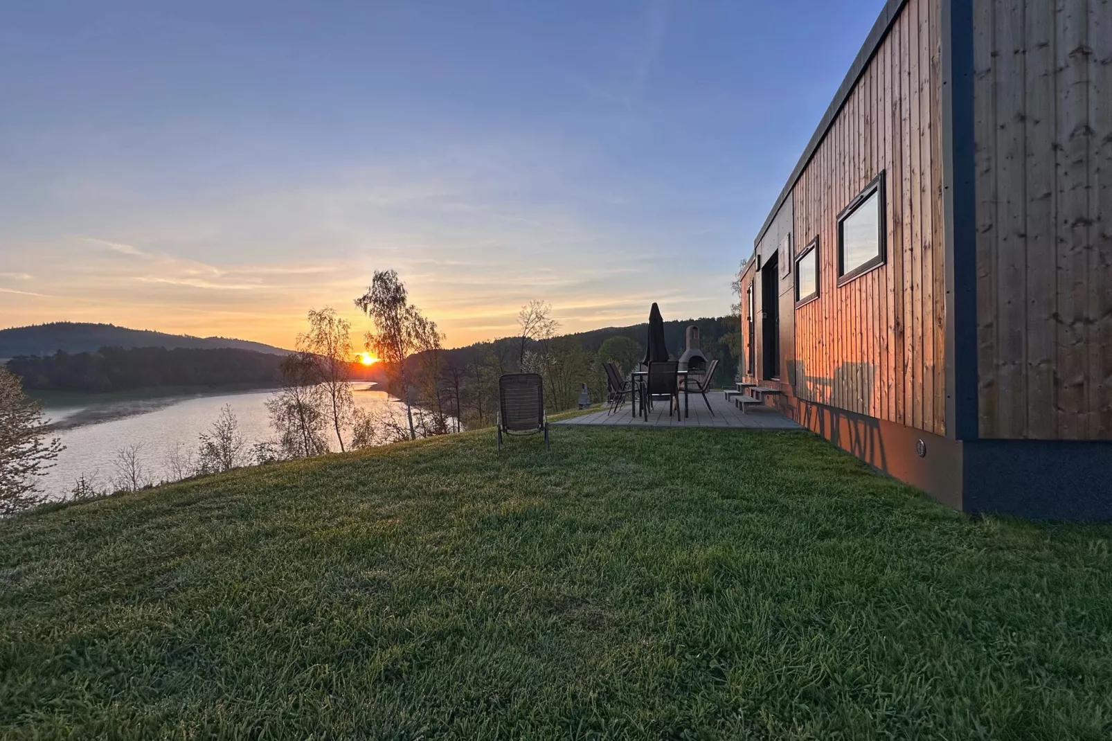 FERIENDORF SEEBLICK - Tiny Chalet am Eixendorfer See-Exterior summer