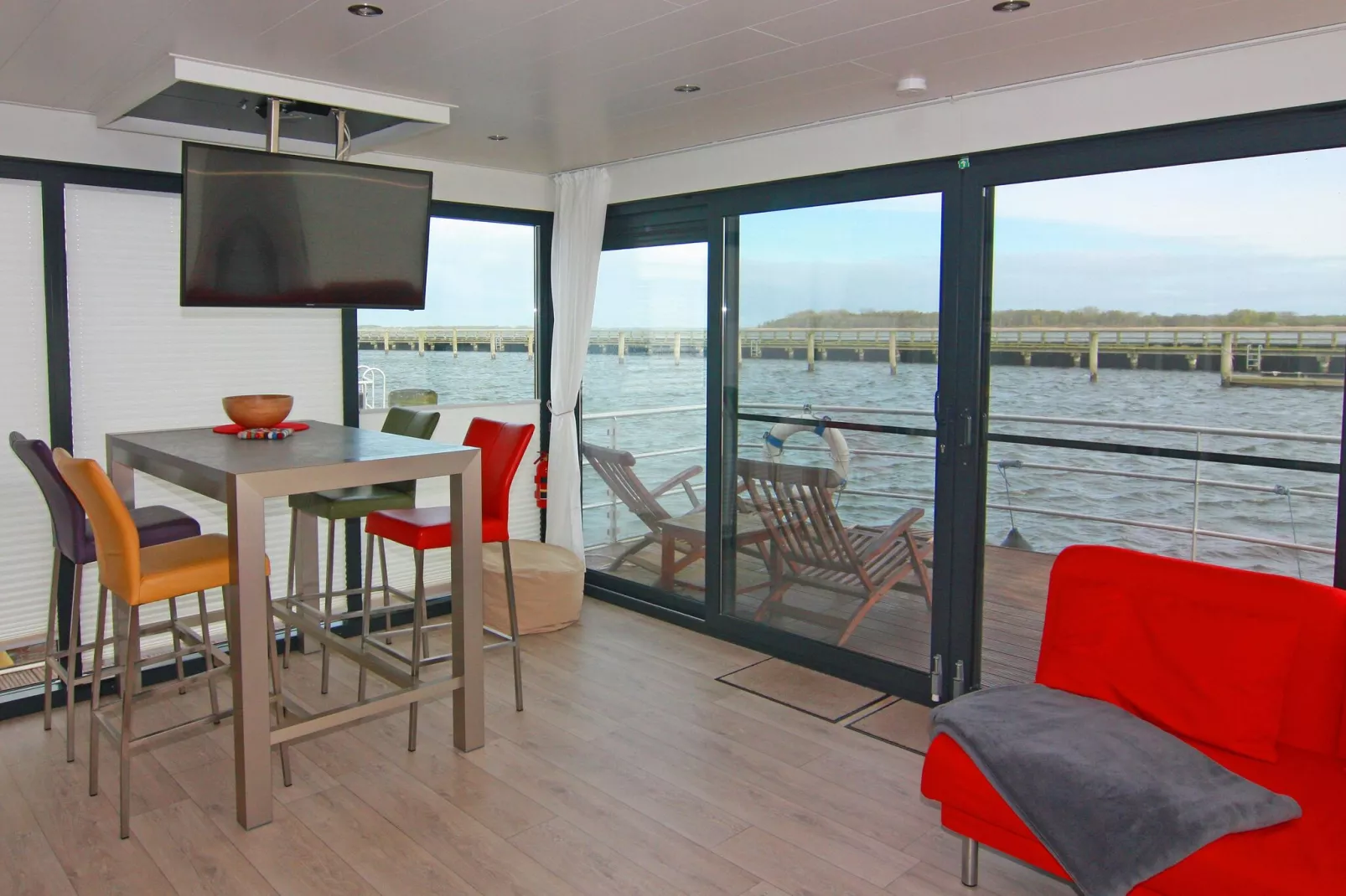 Houseboat Floating Houses Blue Active, Ribnitz-Damgarten-Blue Active-Dining room