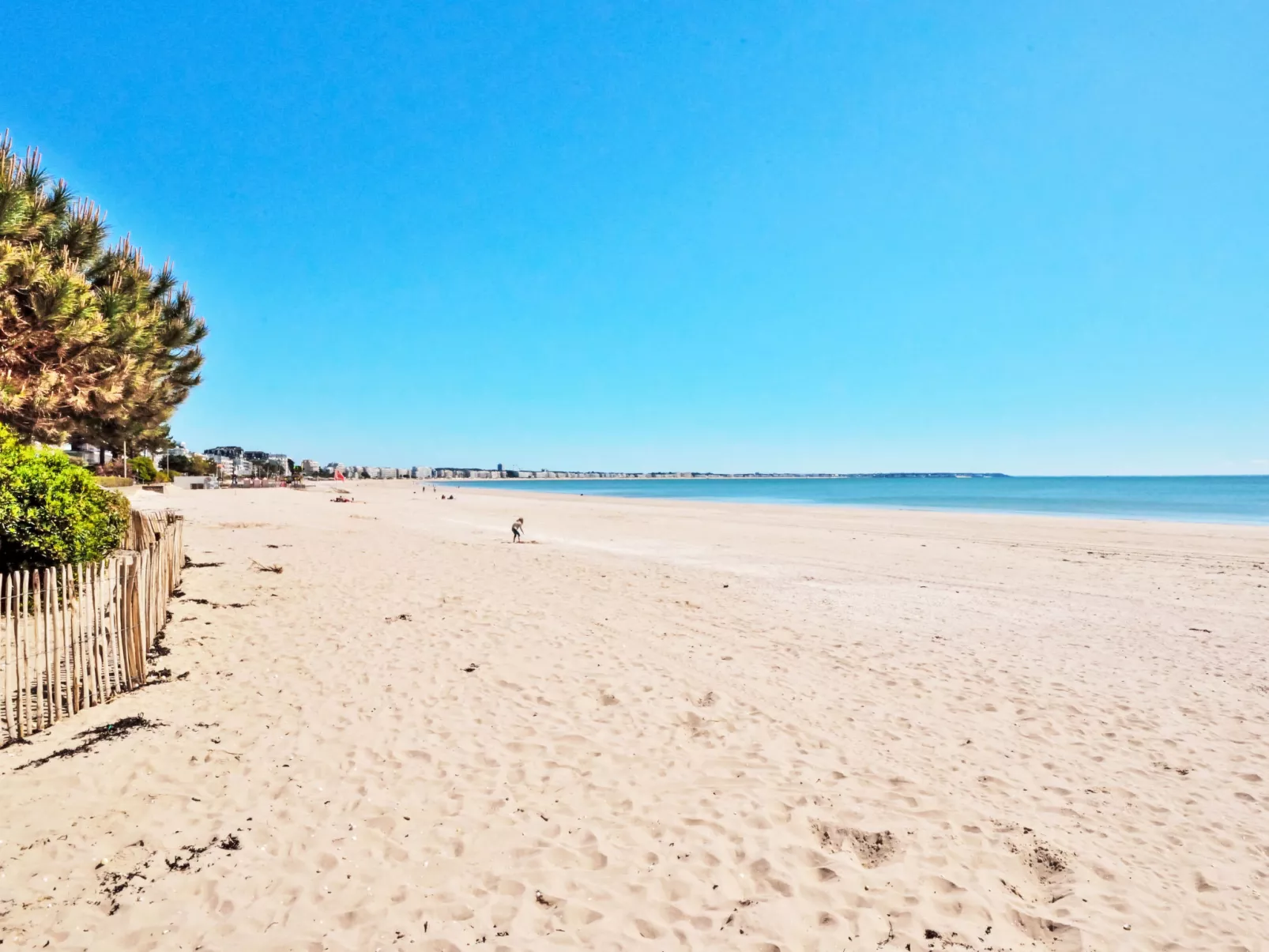 Les Voiles de La Baule-Outside