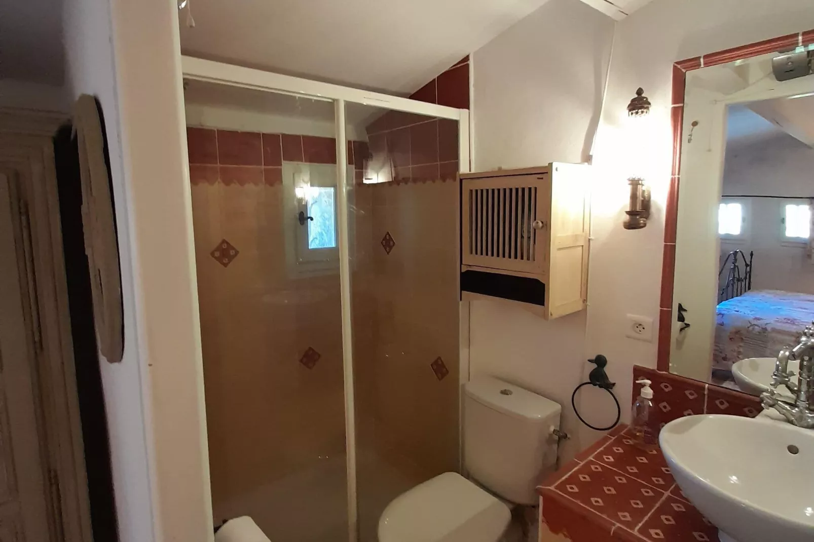 Pause-Bathroom