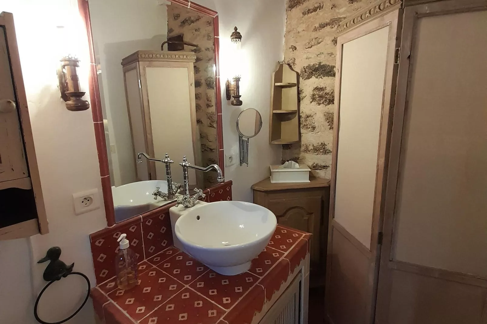 Pause-Bathroom