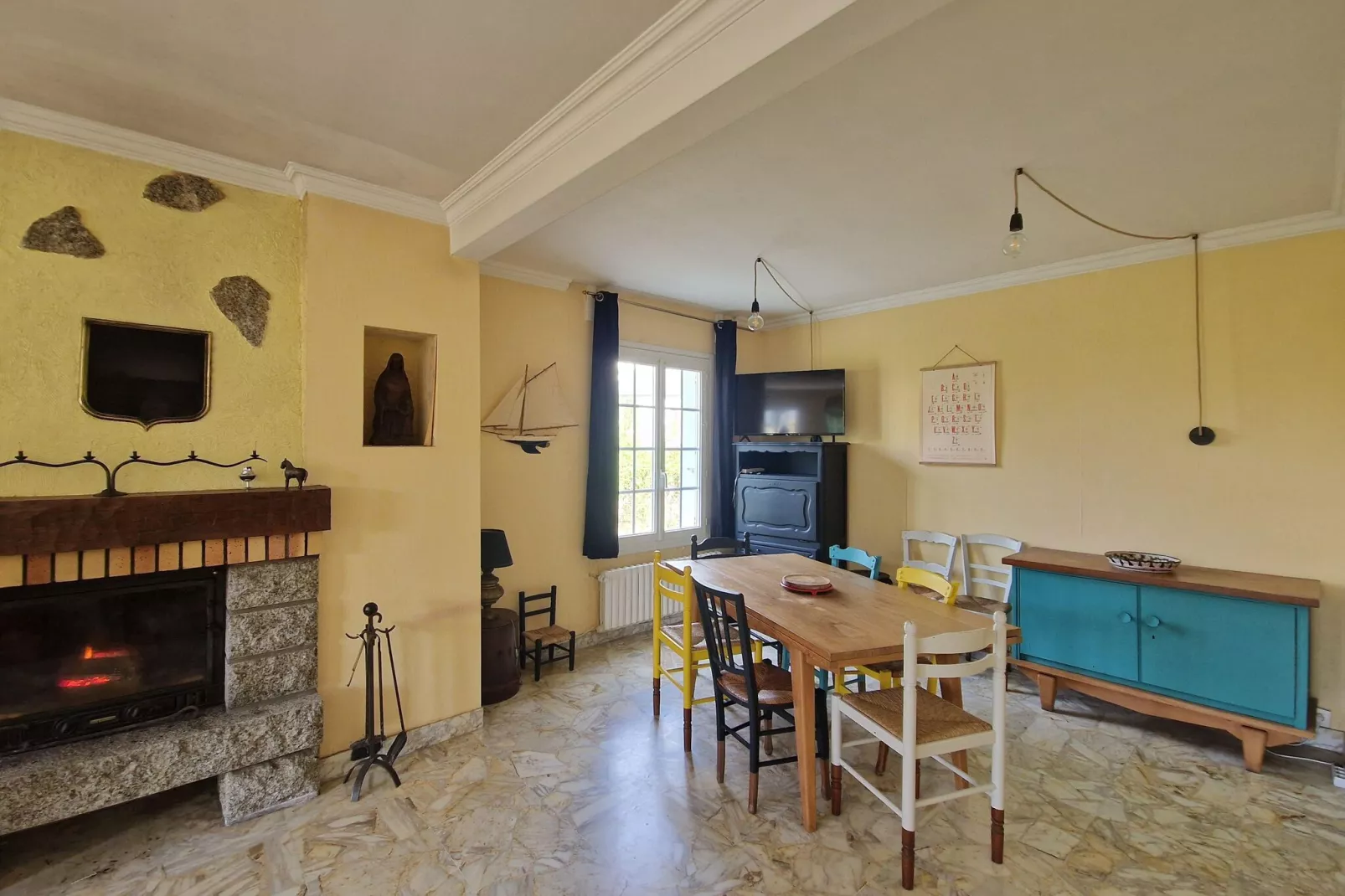 Holiday home in Plougasnou Baie de Morlaix-Dining room