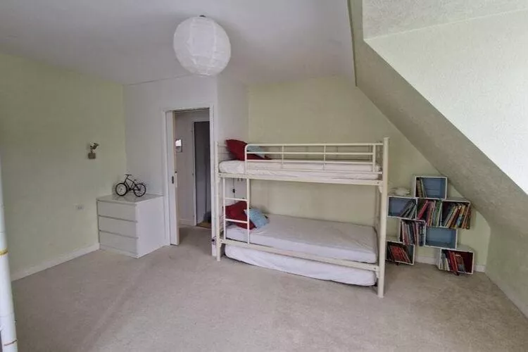Holiday home in Plougasnou Baie de Morlaix-Bedroom