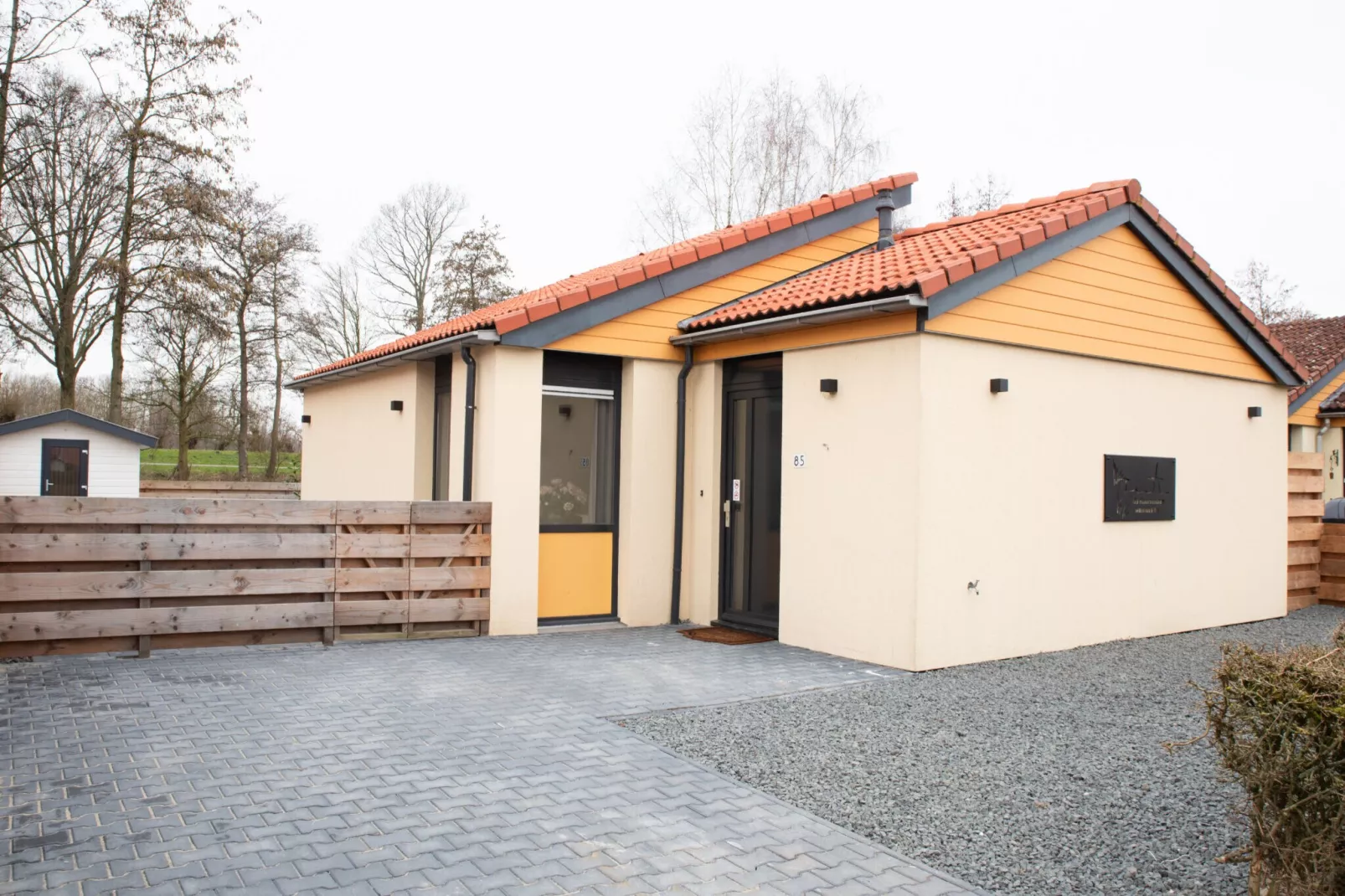 6 pers Welness huis 83-Außenbereich Sommer