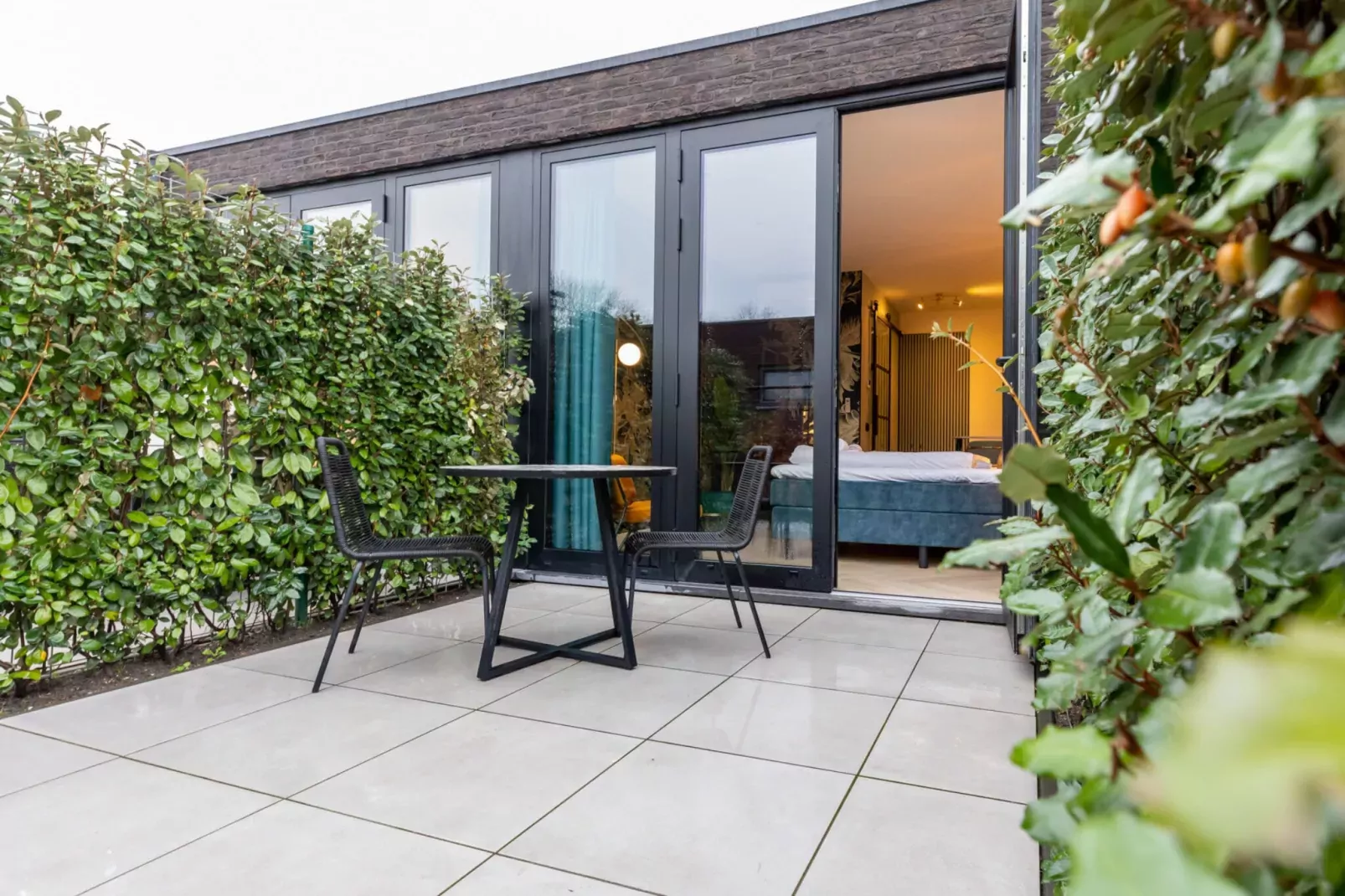 Studio BRIES-Exterior summer