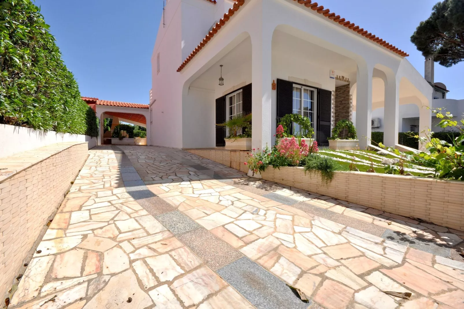 Villa Correia - Cornelia-Extérieur été