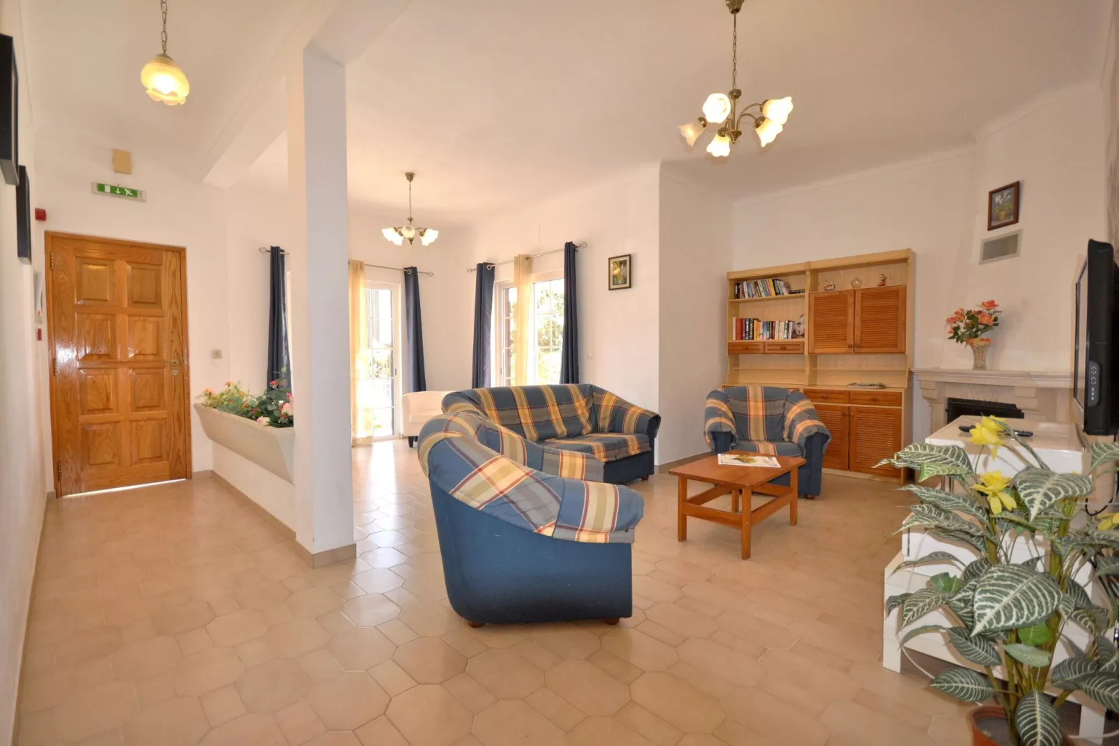 Villa Correia - Cornelia-Salon