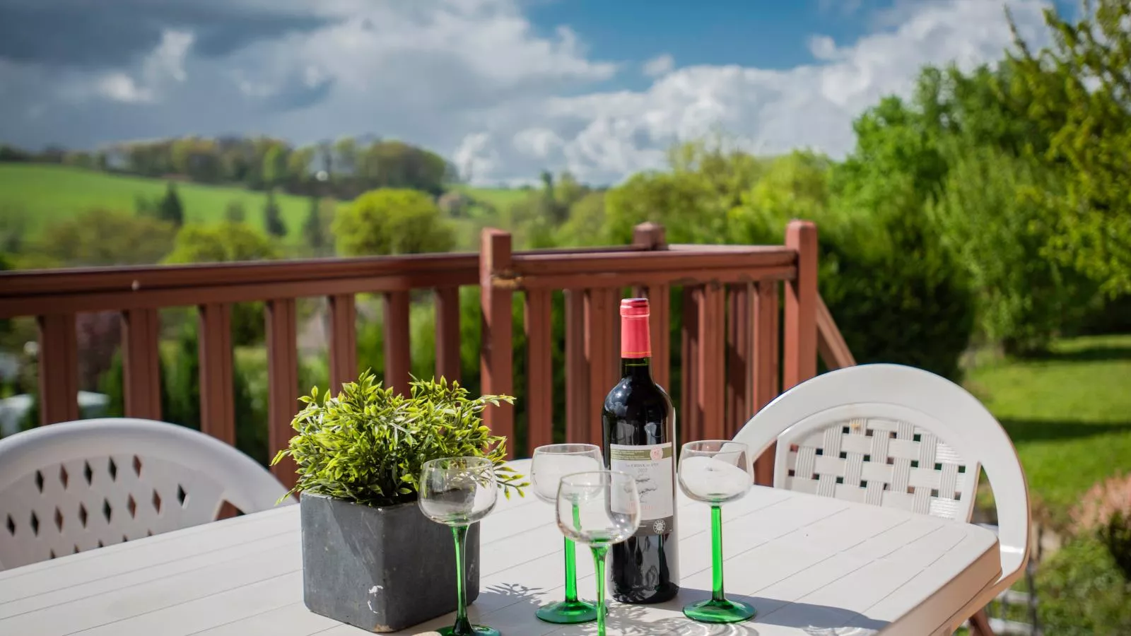 Maison Les Belles-Terrace balcony