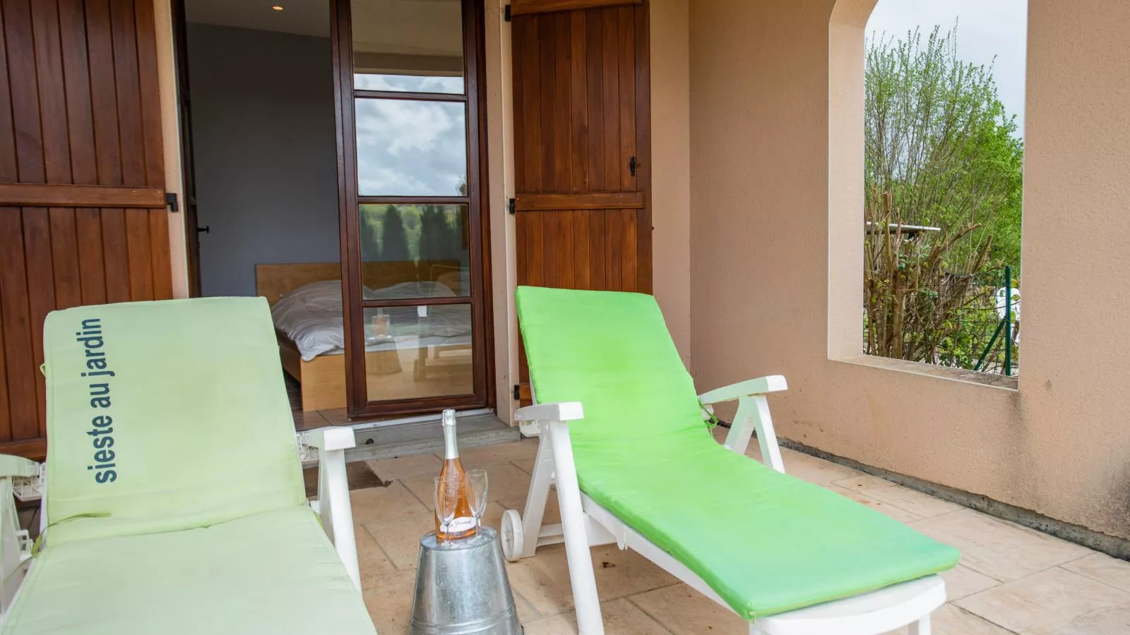 Maison Les Belles-Terrace balcony