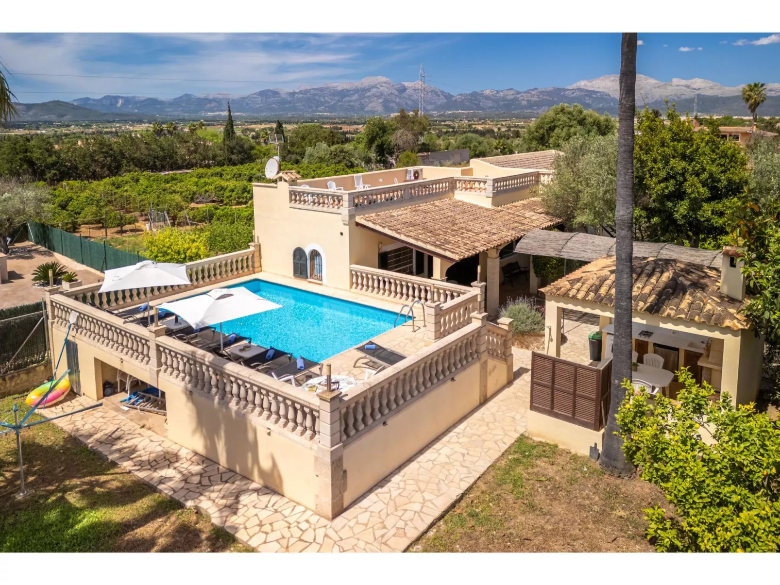 Sa Caseta-Outside