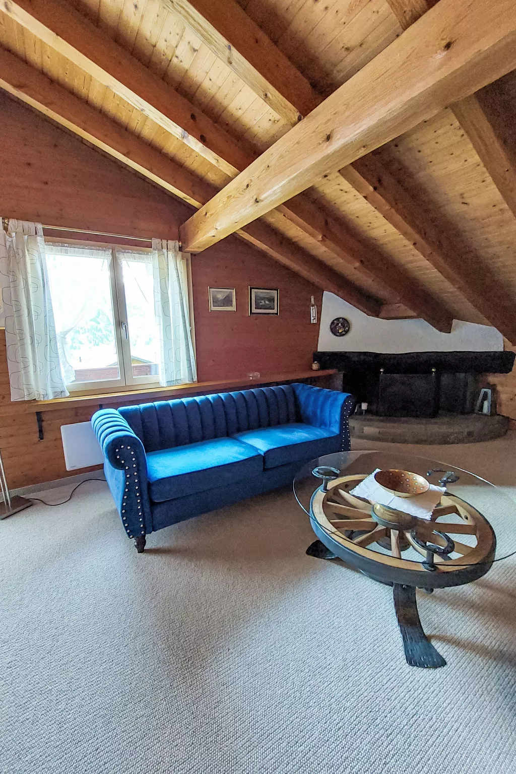 Chalet Bienli Oben-Inside