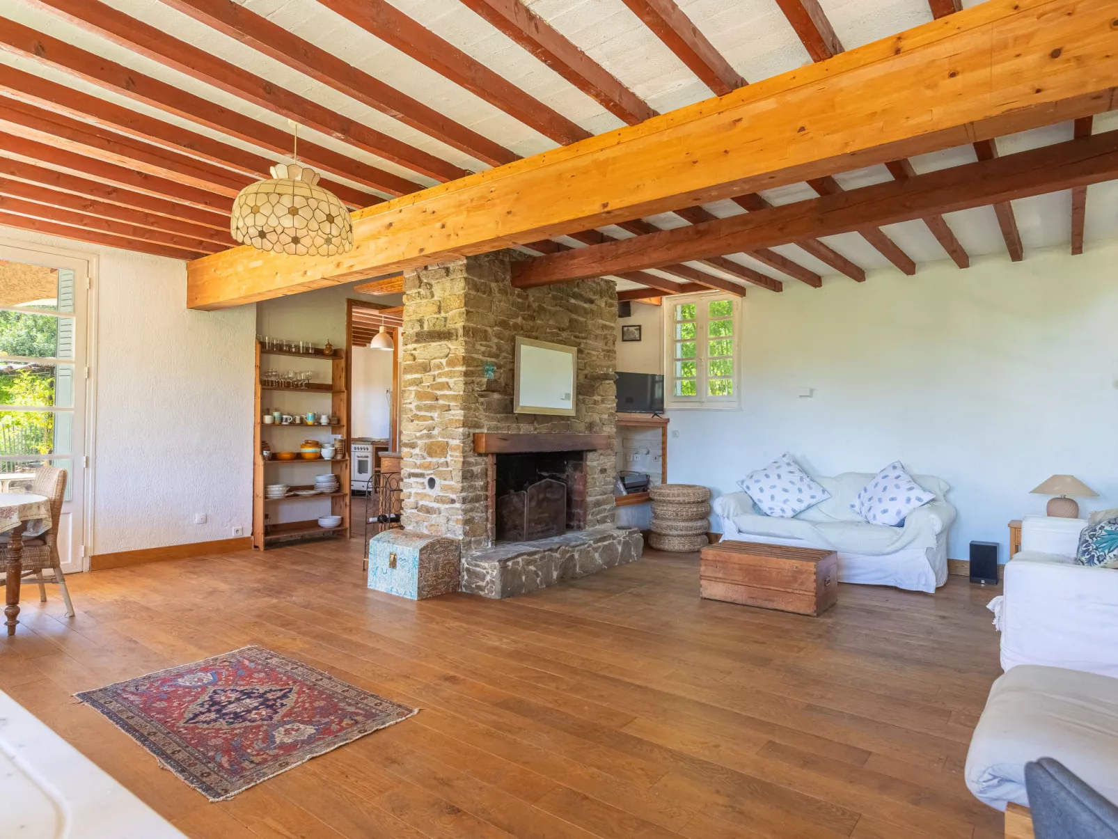 Villa Jeamic-Inside