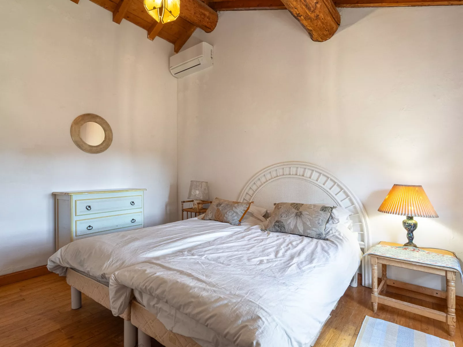 Villa Jeamic-Inside