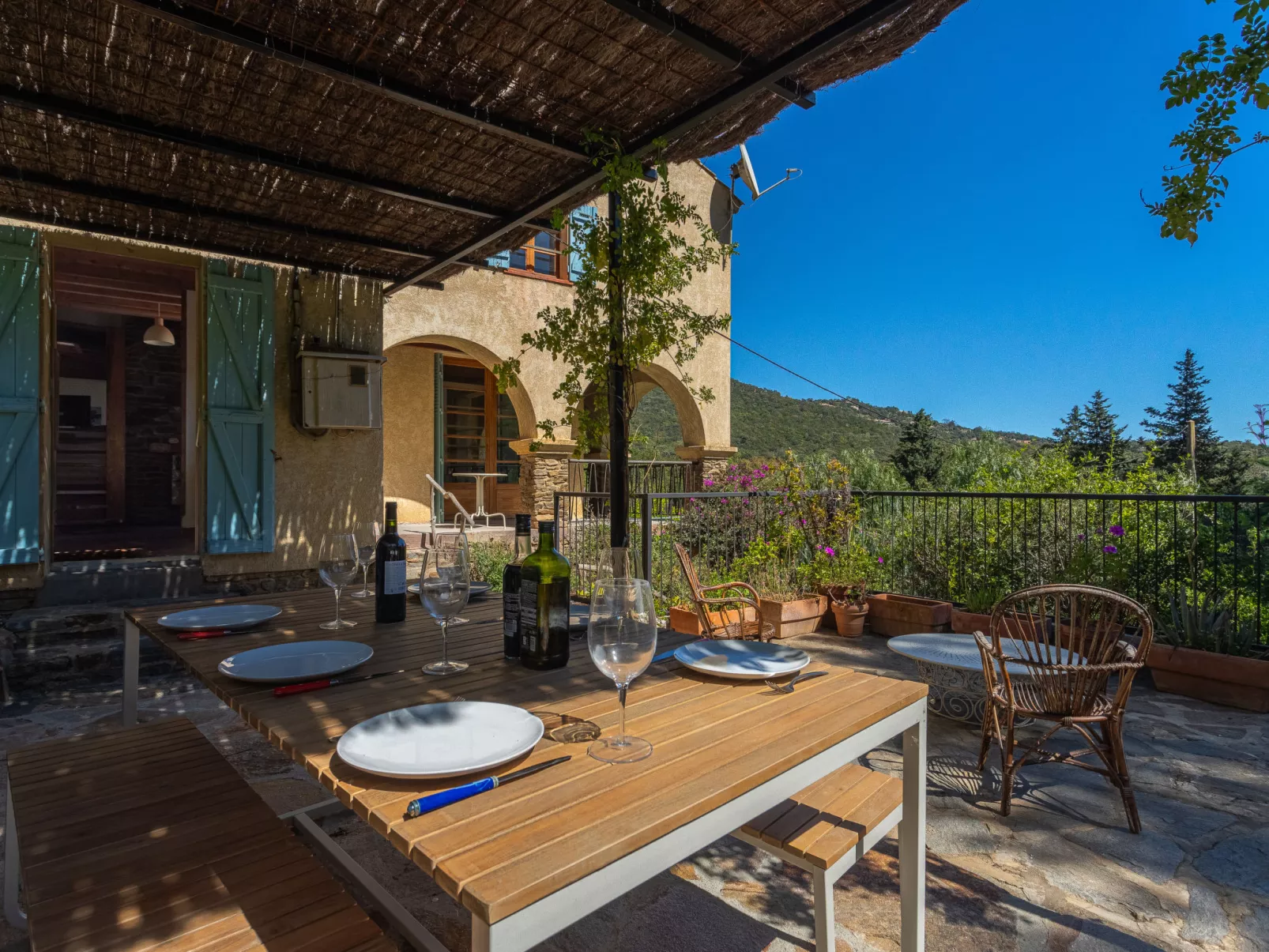 Villa Jeamic-Outside