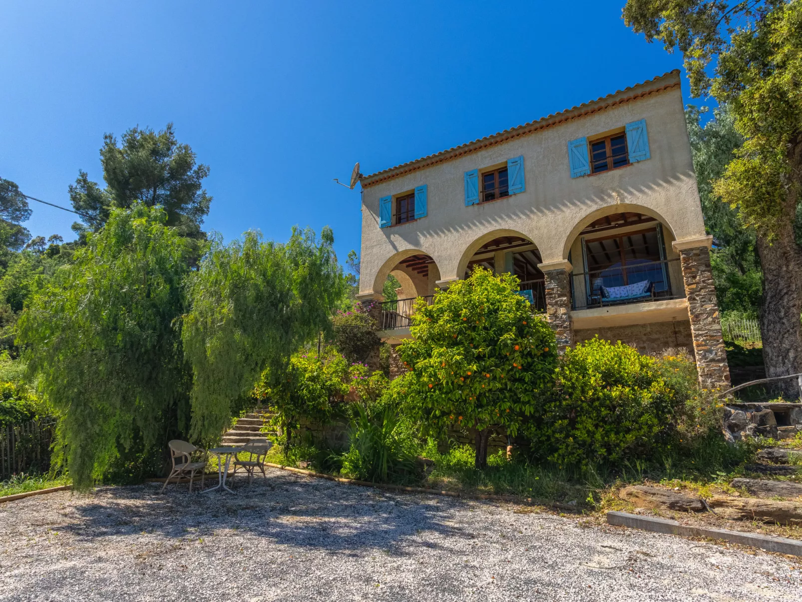 Villa Jeamic-Outside