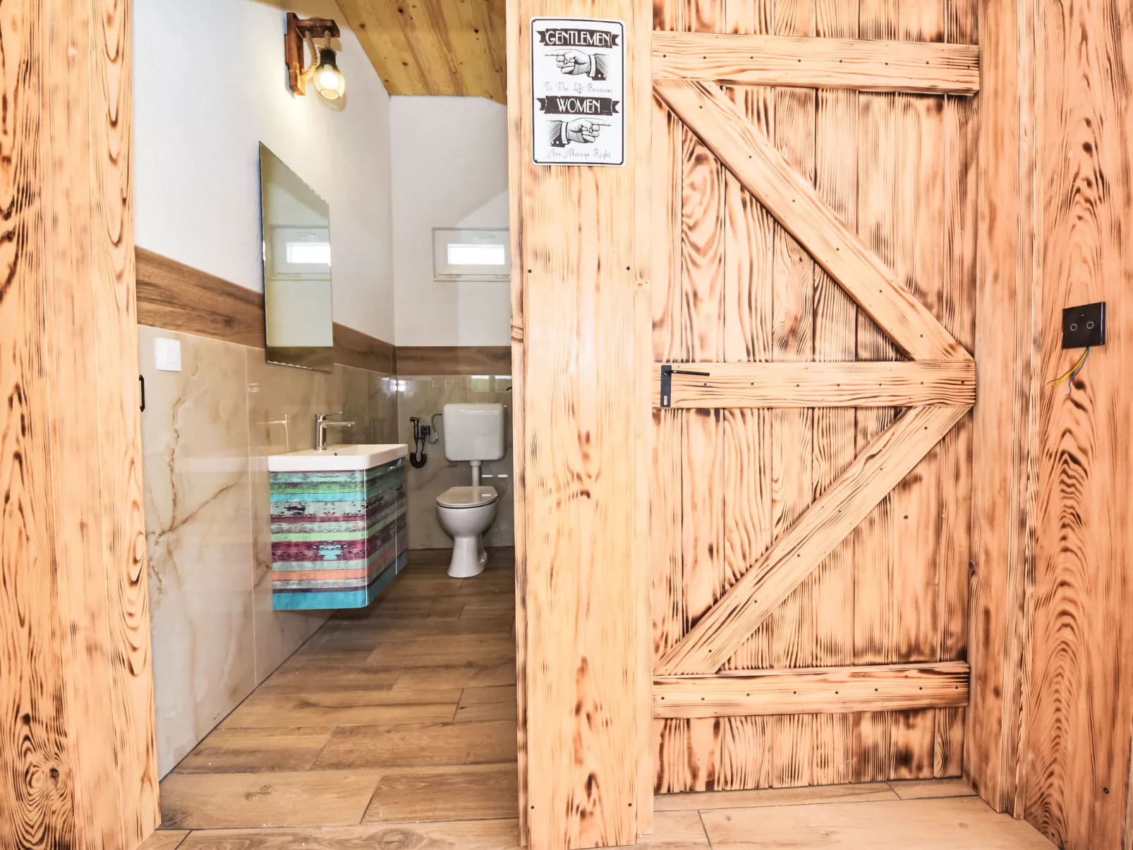 Vulelija Holiday Home-Inside
