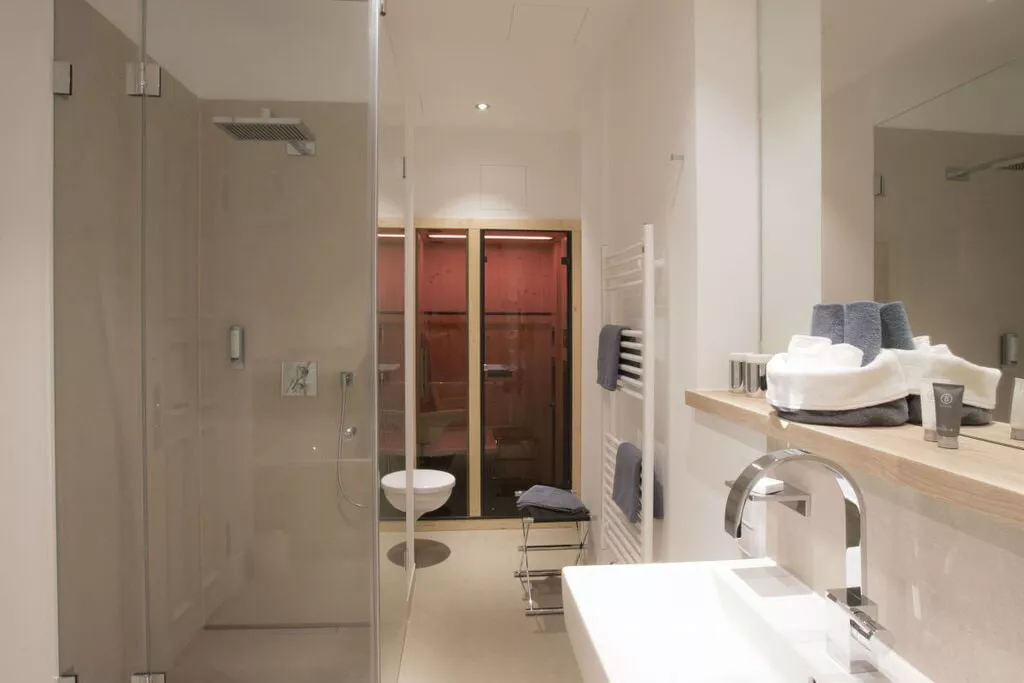 208084-Bathroom