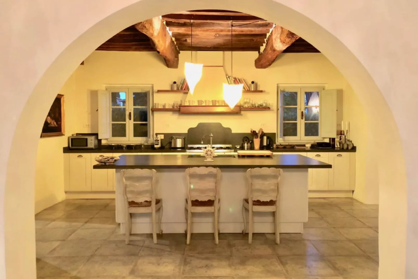 Luna-Kitchen