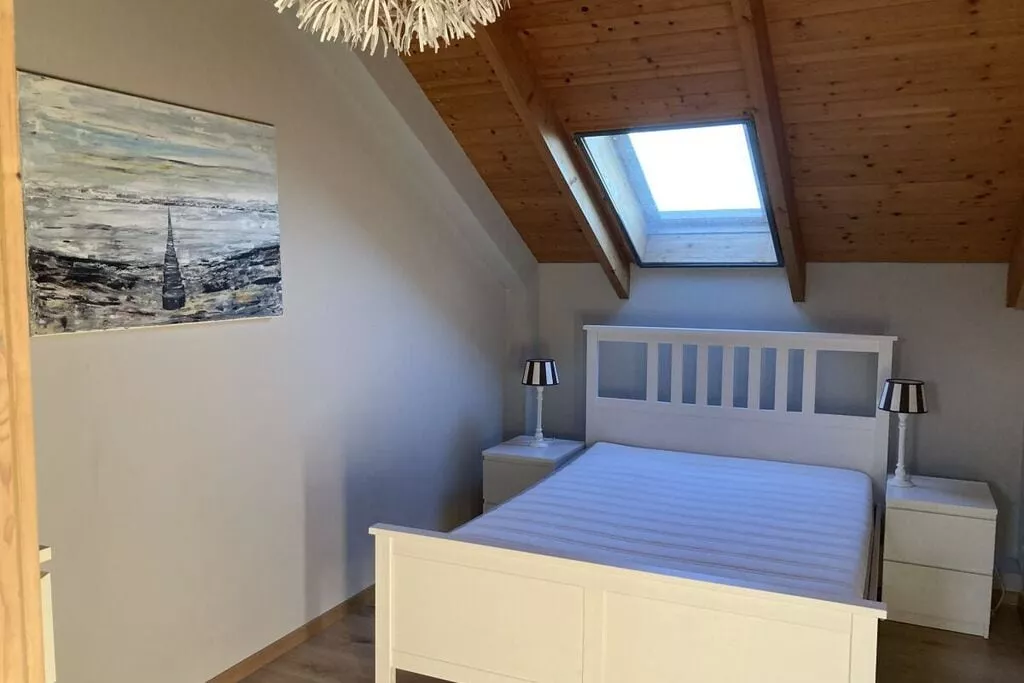 443314-Bedroom