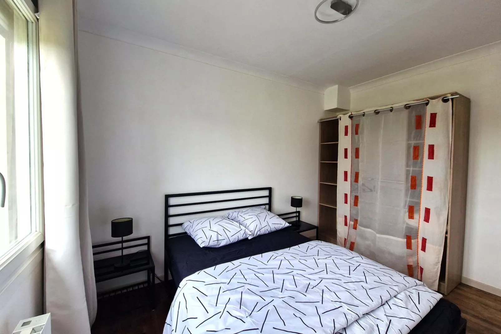 Maison 800 m de la mer-Bedroom